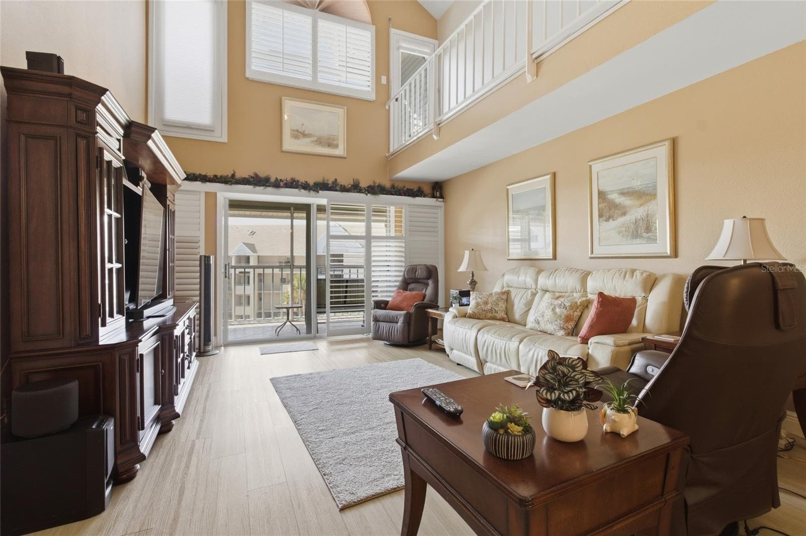Condominium at 5567 SEA FOREST DR #323, NEW PORT RICHEY, photo 9 of 39