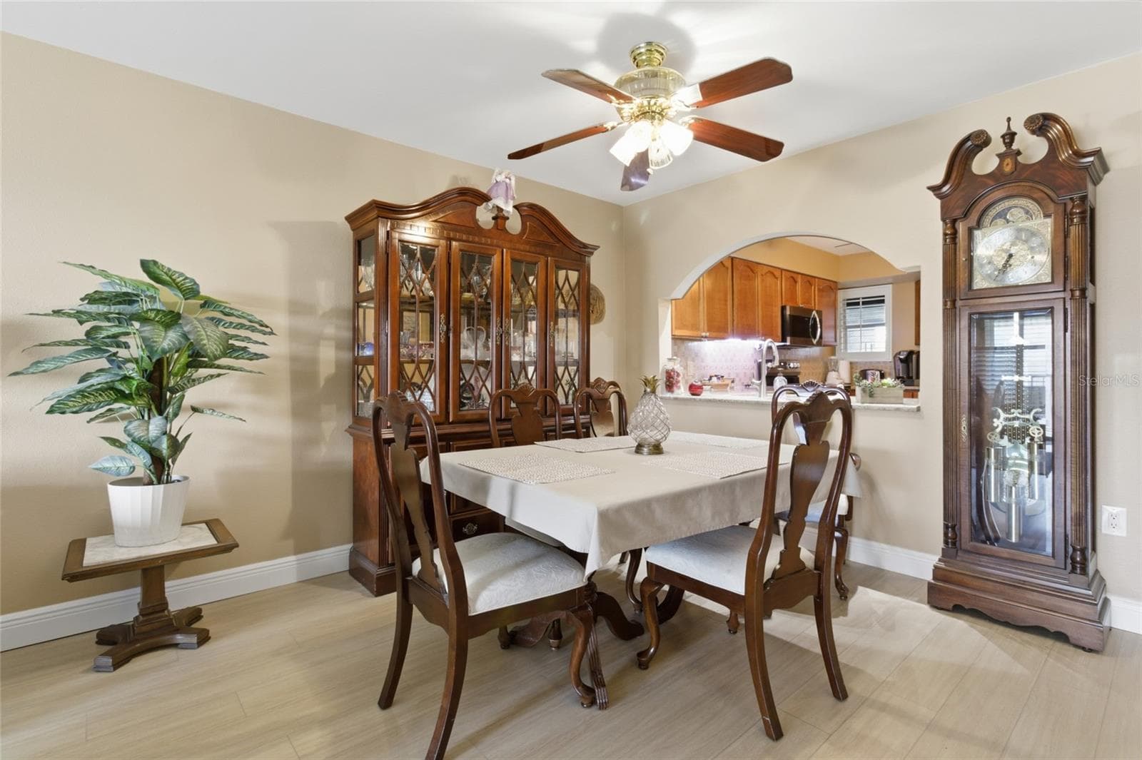 Condominium at 5567 SEA FOREST DR #323, NEW PORT RICHEY, photo 11 of 39