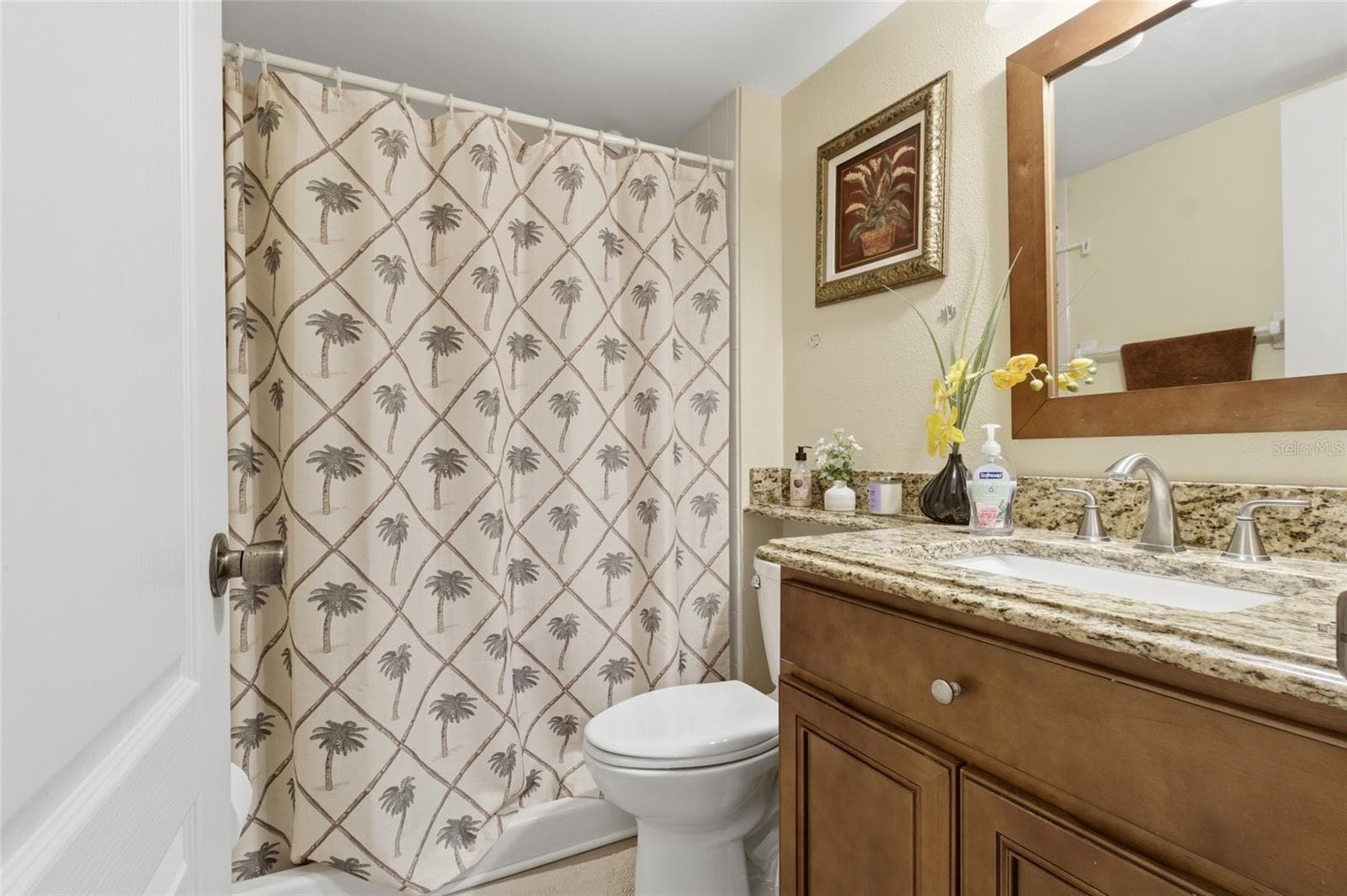 Condominium at 5567 SEA FOREST DR #323, NEW PORT RICHEY, photo 27 of 39
