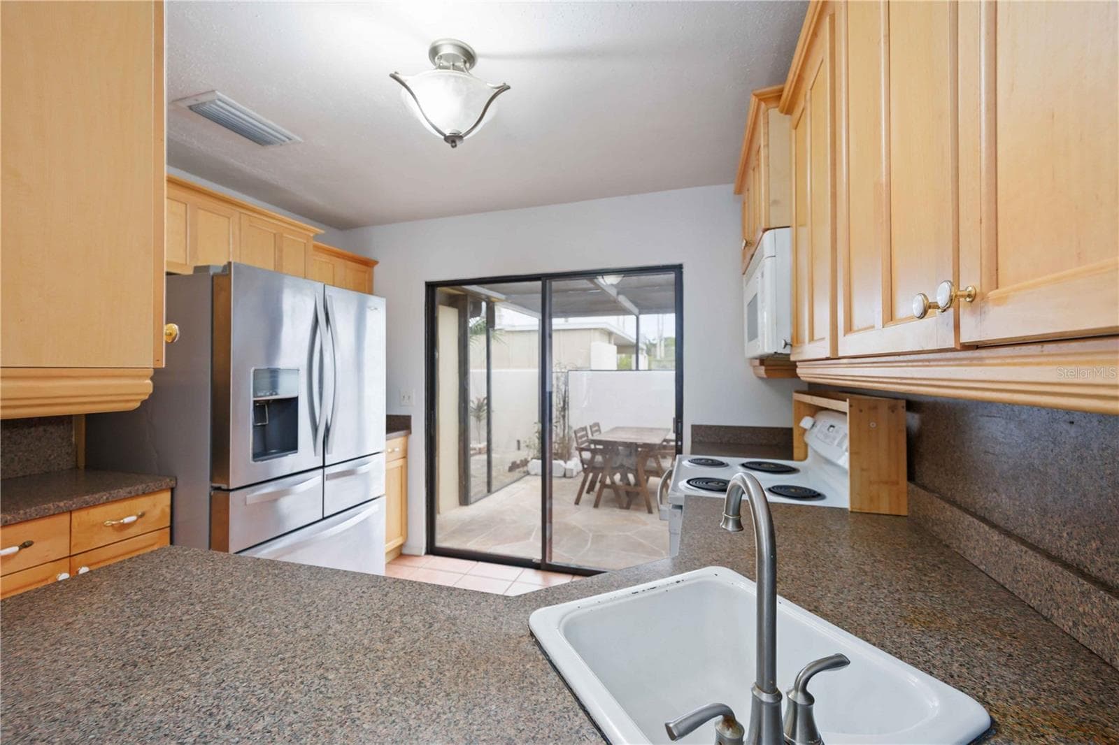 Kitchen - 2767 HORSESHOE CT #Q-3, SARASOTA