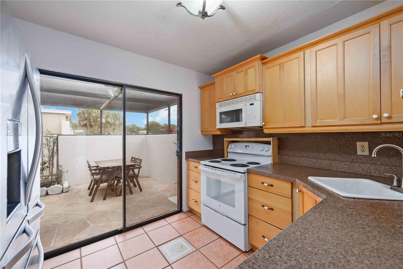 Kitchen - 2767 HORSESHOE CT #Q-3, SARASOTA