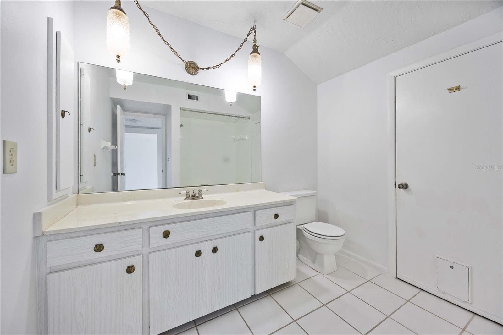 Second Bathroom - 2767 HORSESHOE CT #Q-3, SARASOTA