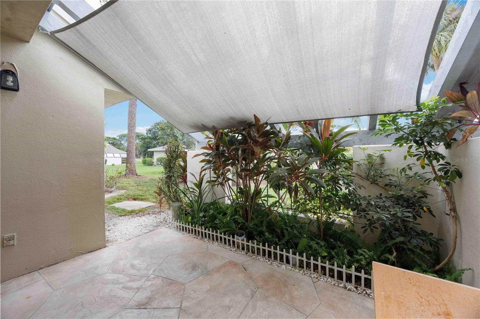 Back Porch - 2767 HORSESHOE CT #Q-3, SARASOTA