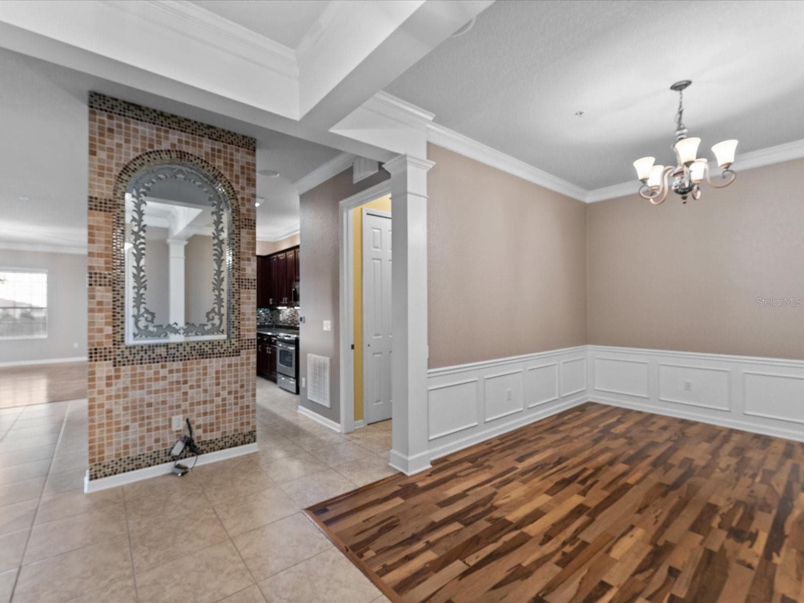 greatroom - 3356 ROBERT TRENT JONES DR #407, ORLANDO