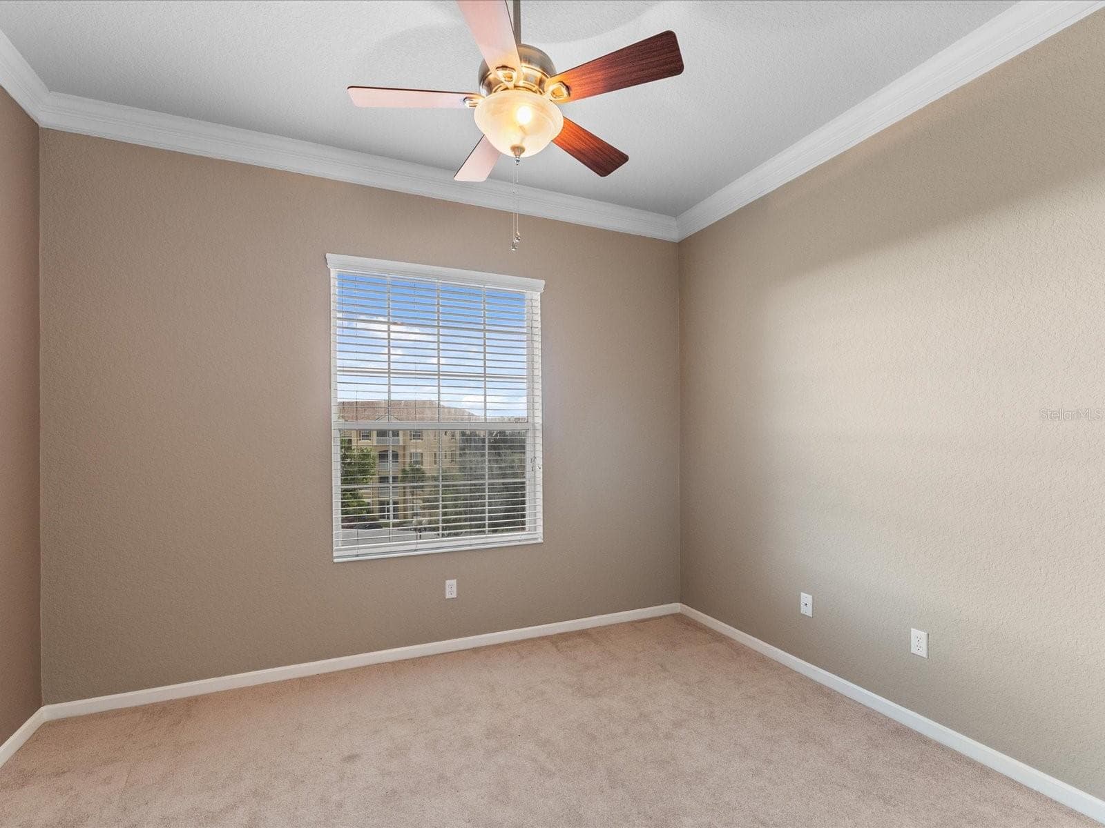 room - 3356 ROBERT TRENT JONES DR #407, ORLANDO