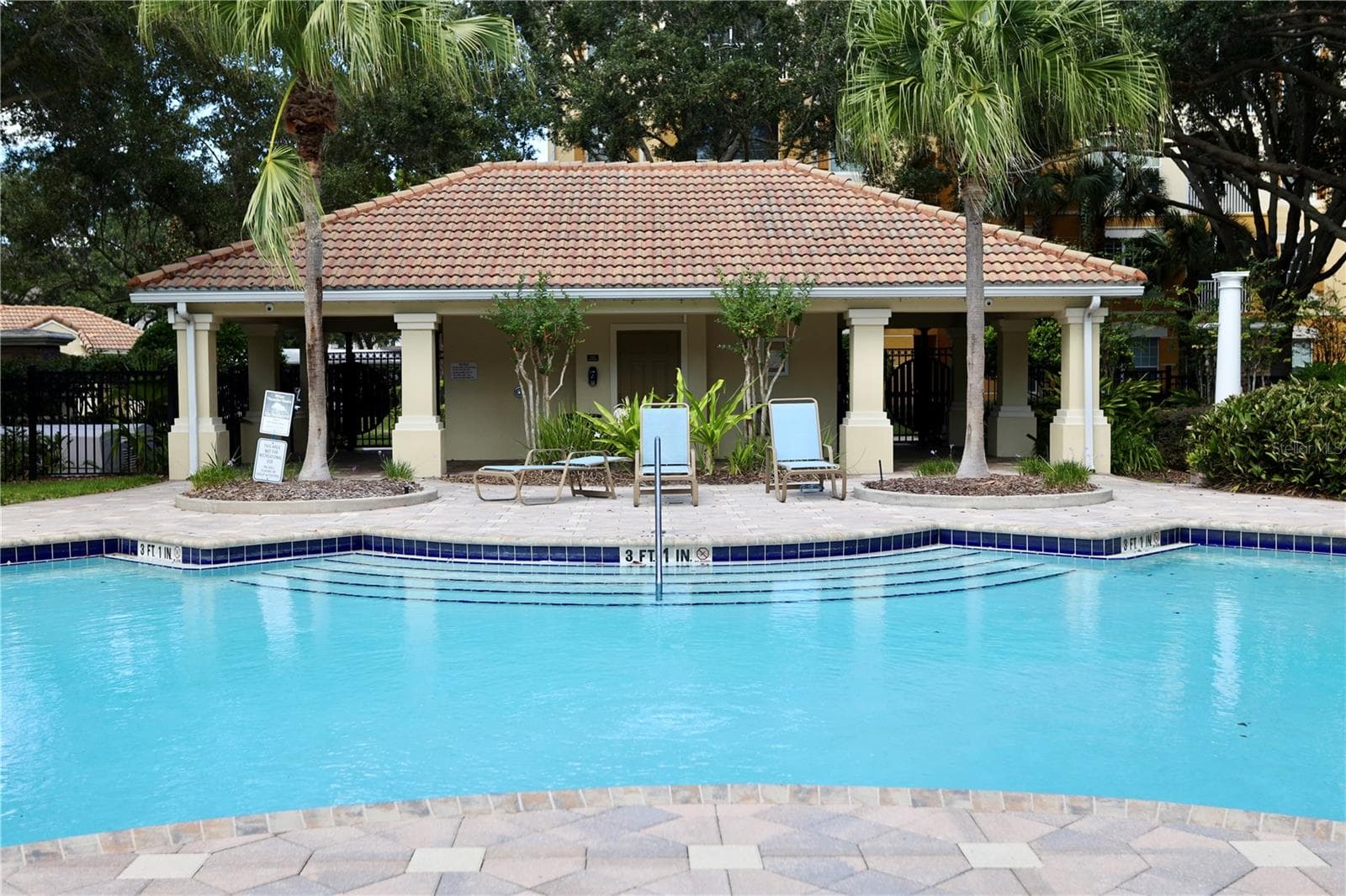 pool - 3356 ROBERT TRENT JONES DR #407, ORLANDO
