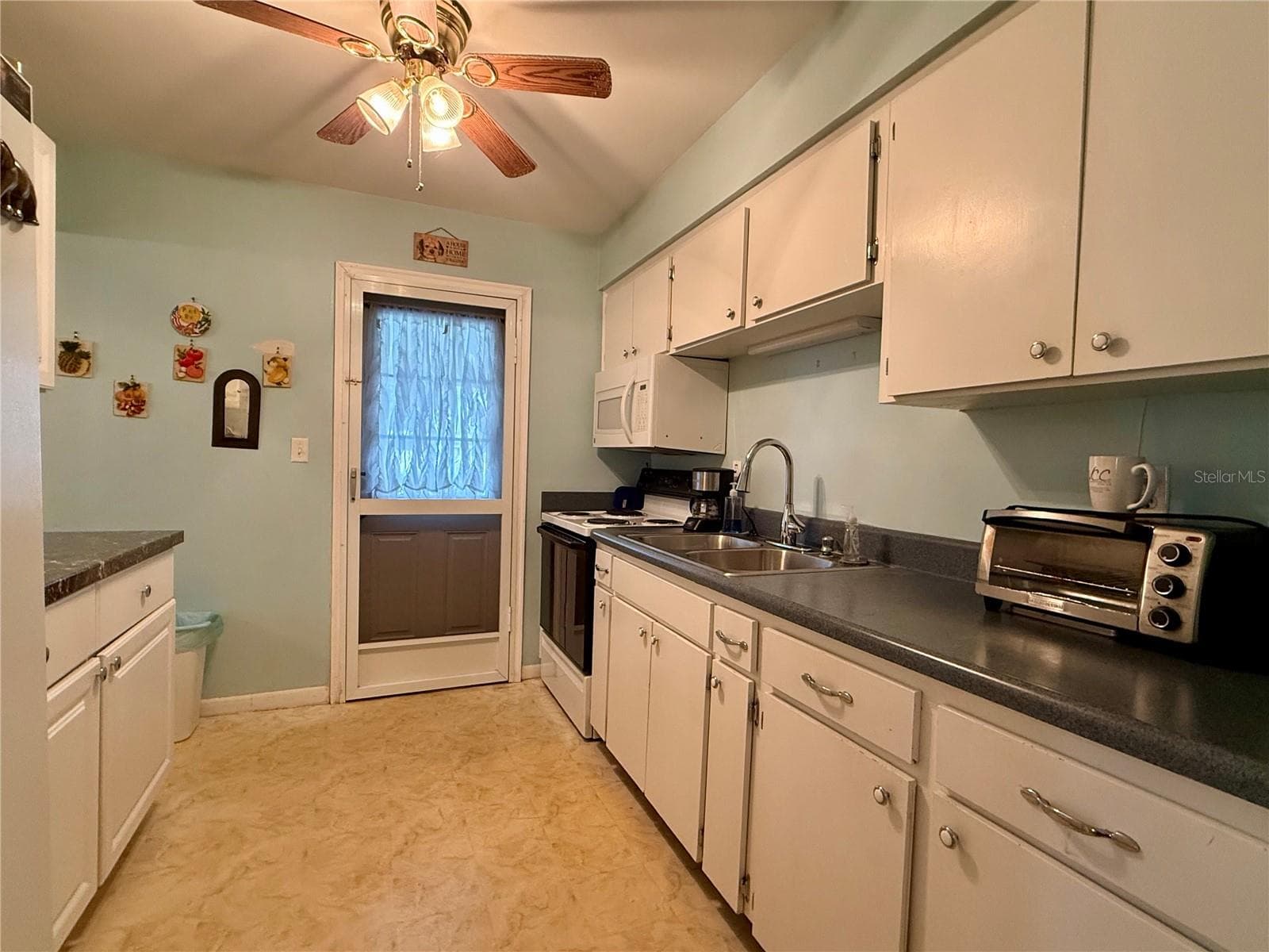 Villa at 7 DESERT CANDLE CIR, LEHIGH ACRES, photo 7 of 18