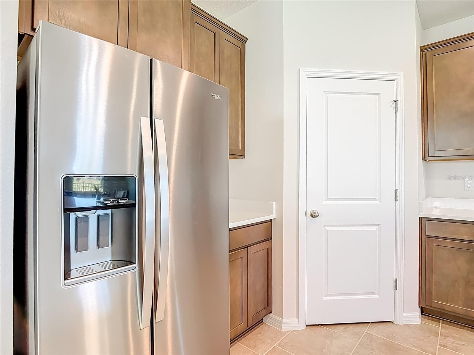 Filtered Water and Ice from the refrigerator! - 10471 BRIDGEGATE HEIGHTS LOOP, SAN ANTONIO