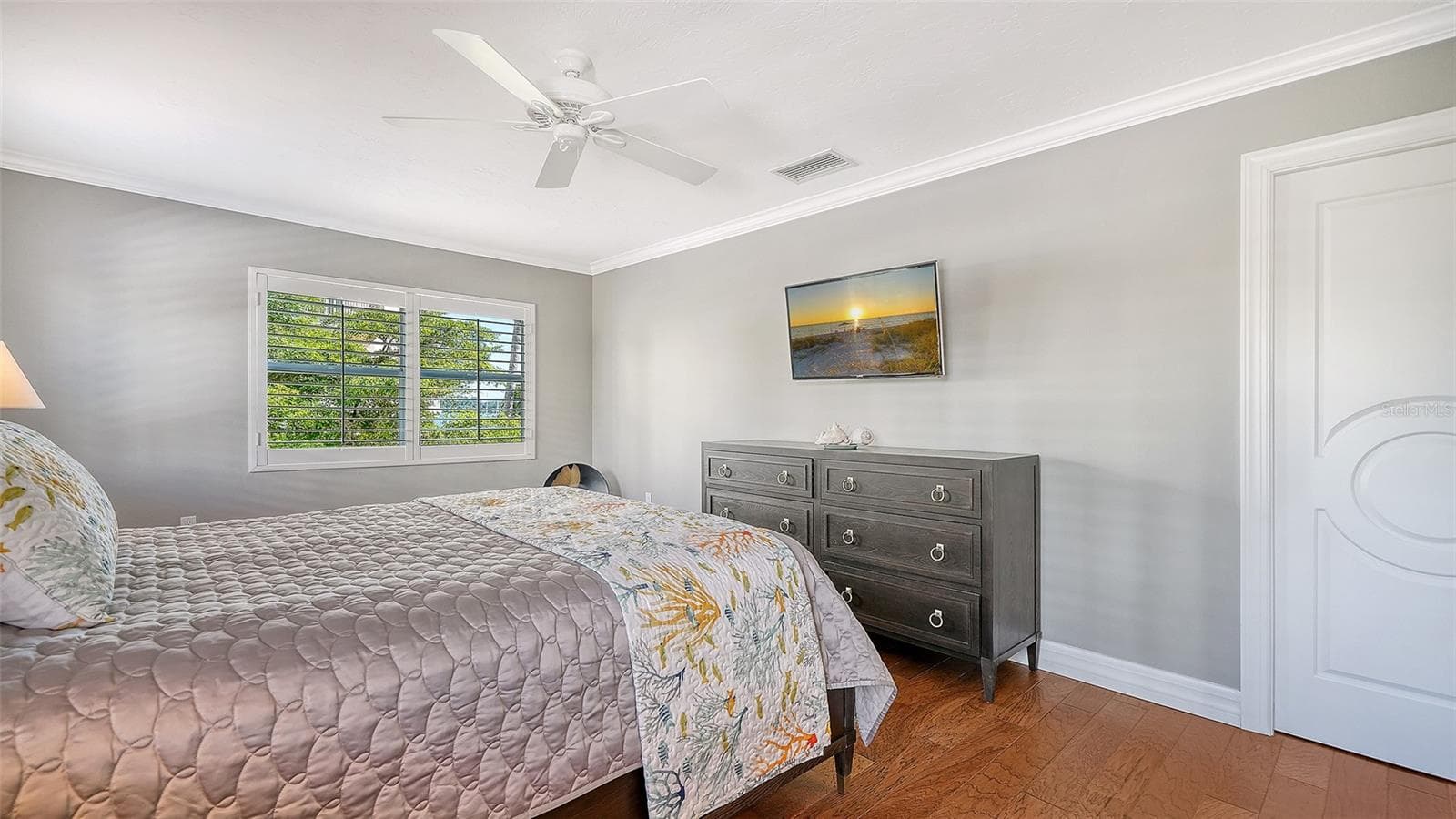 Condominium at 400 GOLDEN GATE PT #31, SARASOTA, photo 20 of 38