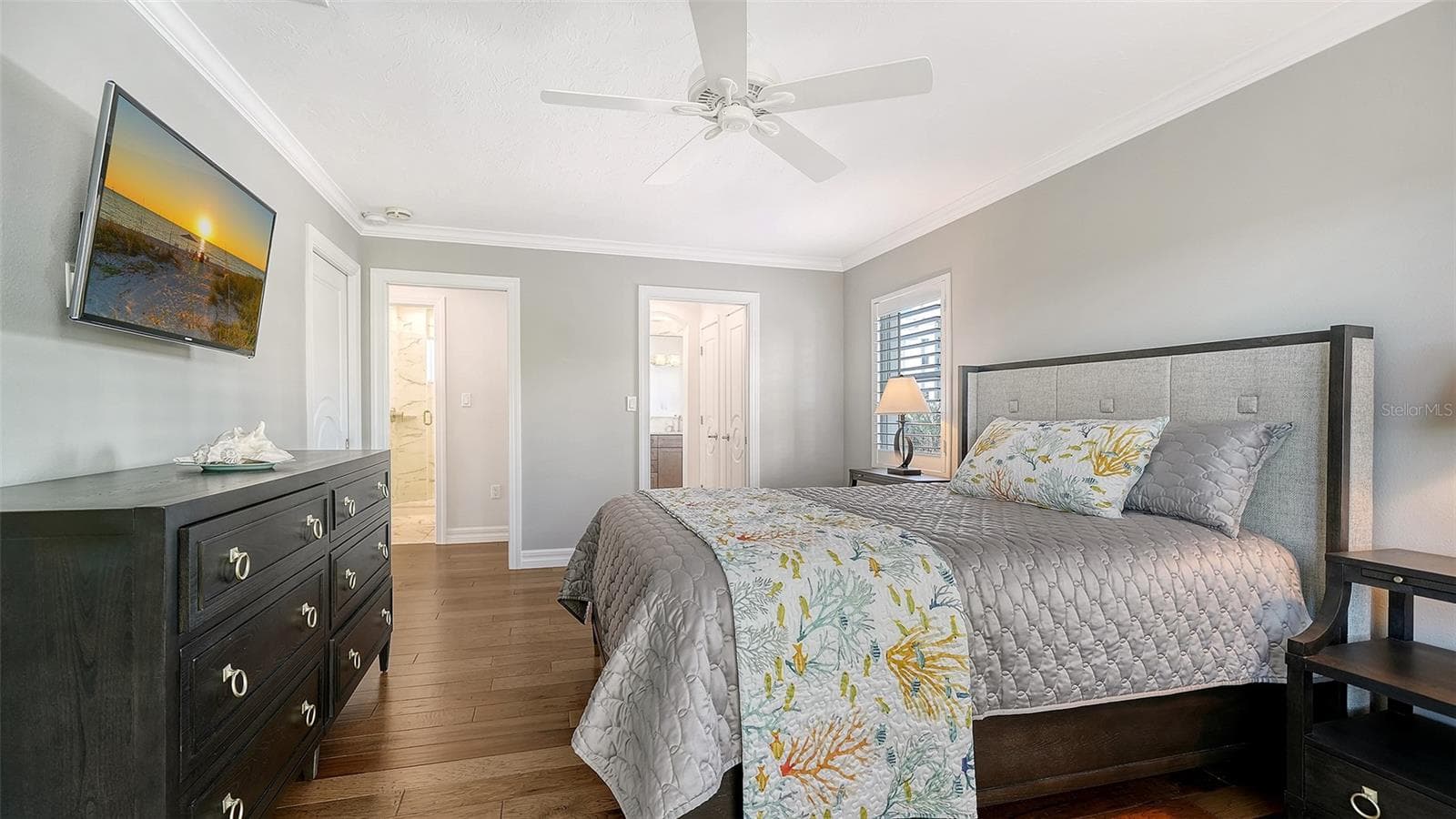 Condominium at 400 GOLDEN GATE PT #31, SARASOTA, photo 21 of 38