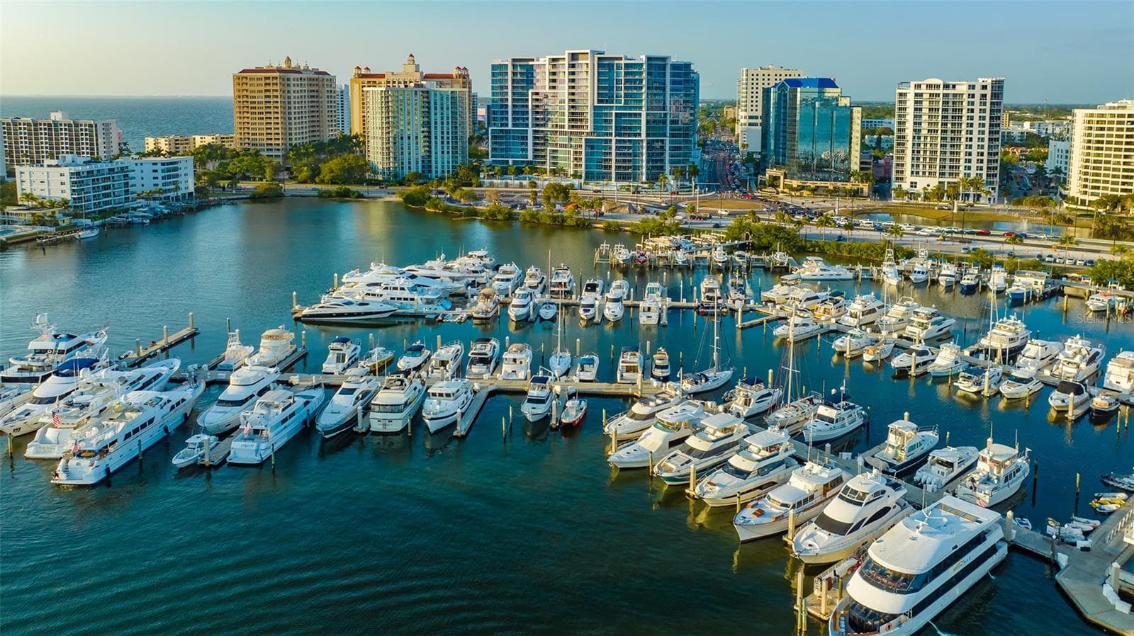 Condominium at 400 GOLDEN GATE PT #31, SARASOTA, photo 37 of 38