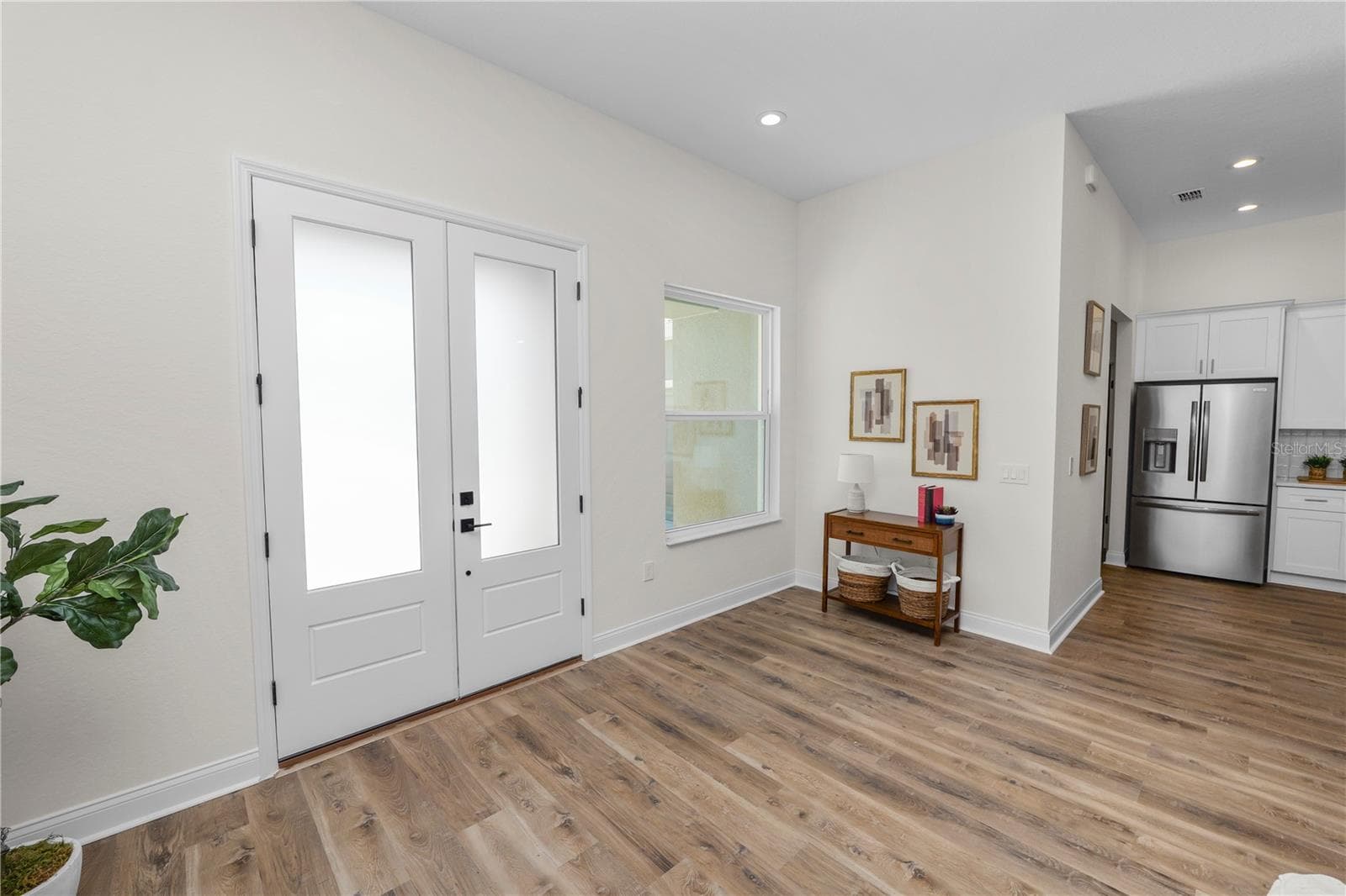 Single Family Residence at 4300 CREMONA DR, SEBRING, photo 5 of 60