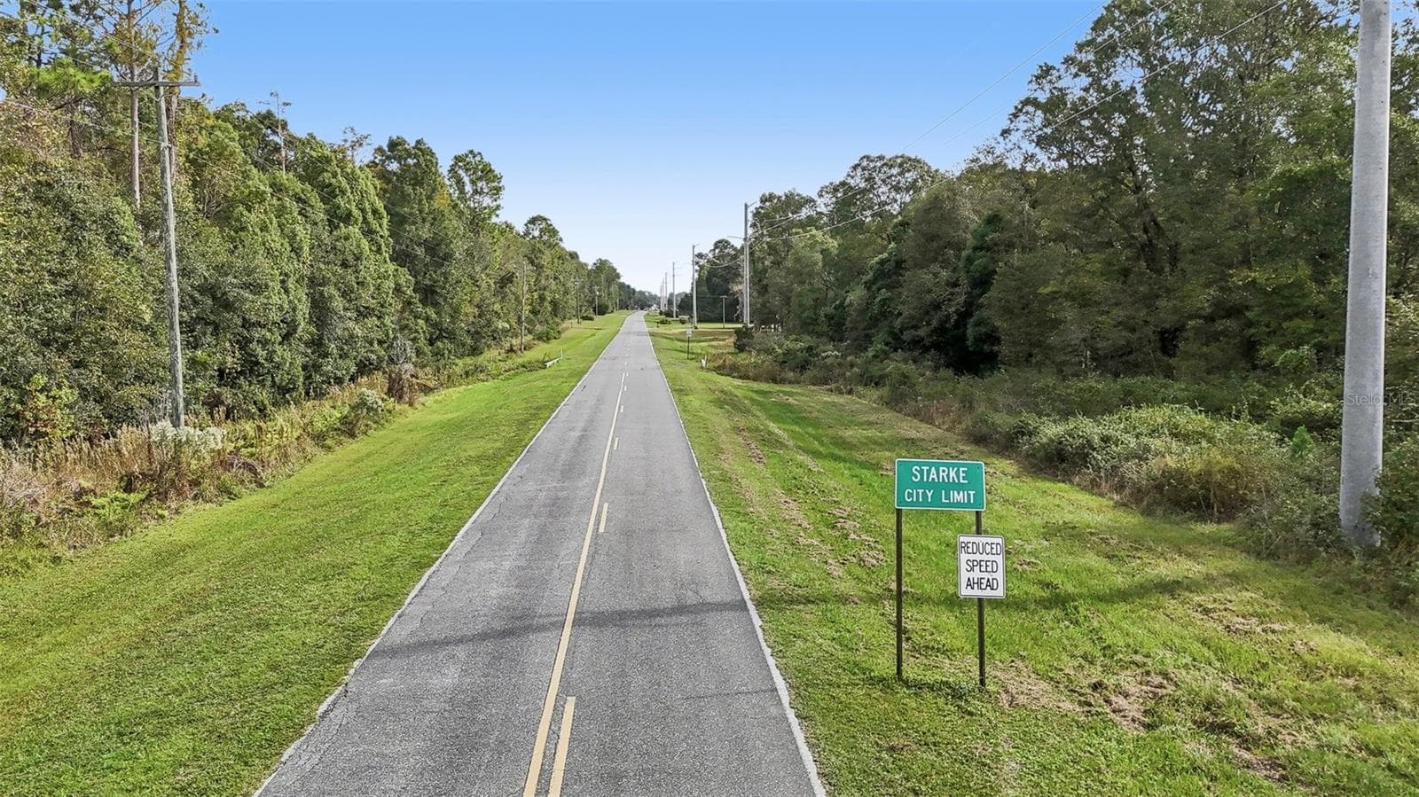 W EDWARDS RD