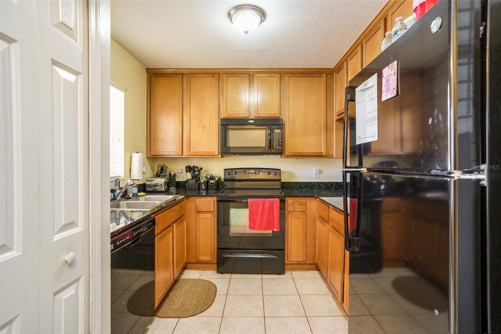 Townhouse at 3869 ISLAND WAY, ST PETERSBURG, photo 3 of 20