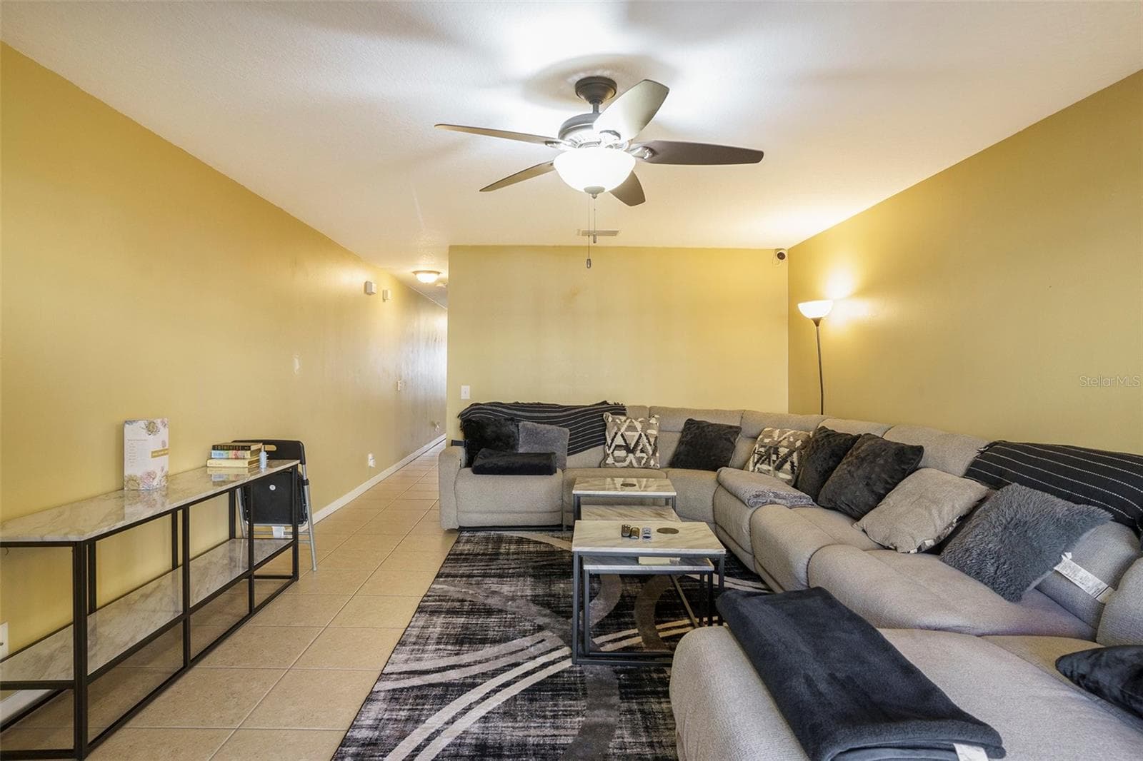 Townhouse at 3869 ISLAND WAY, ST PETERSBURG, photo 7 of 20