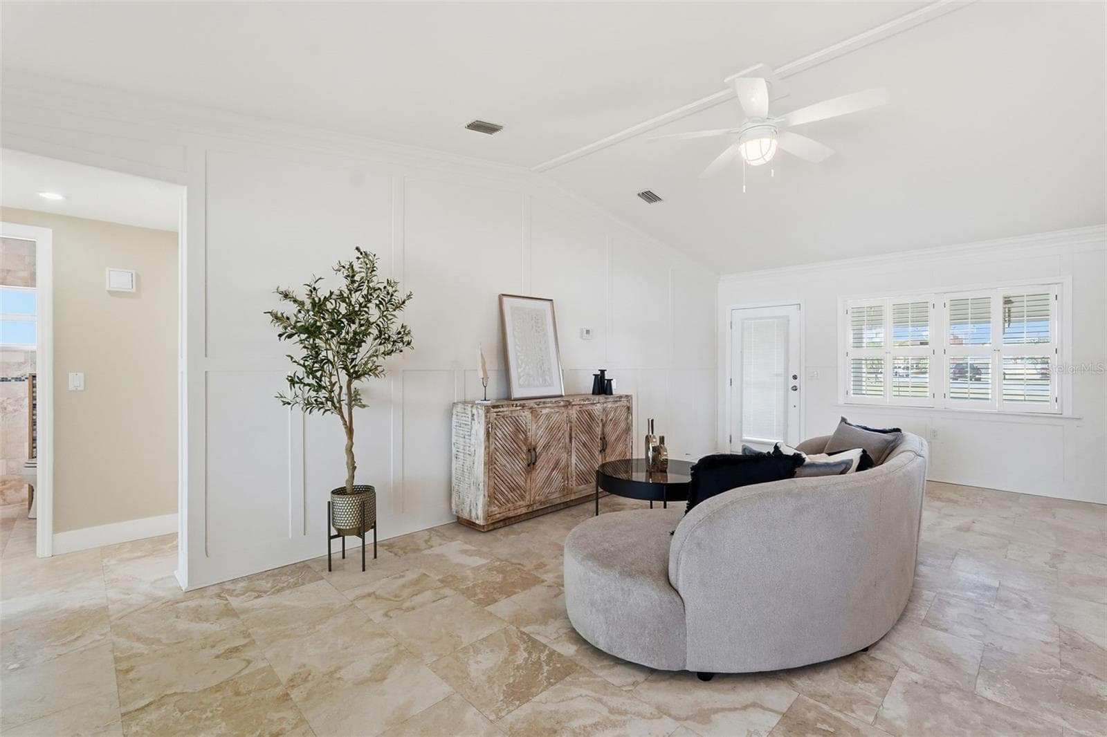 Single Family Residence at 15302 HARBOR DR, MADEIRA BEACH, photo 9 of 47