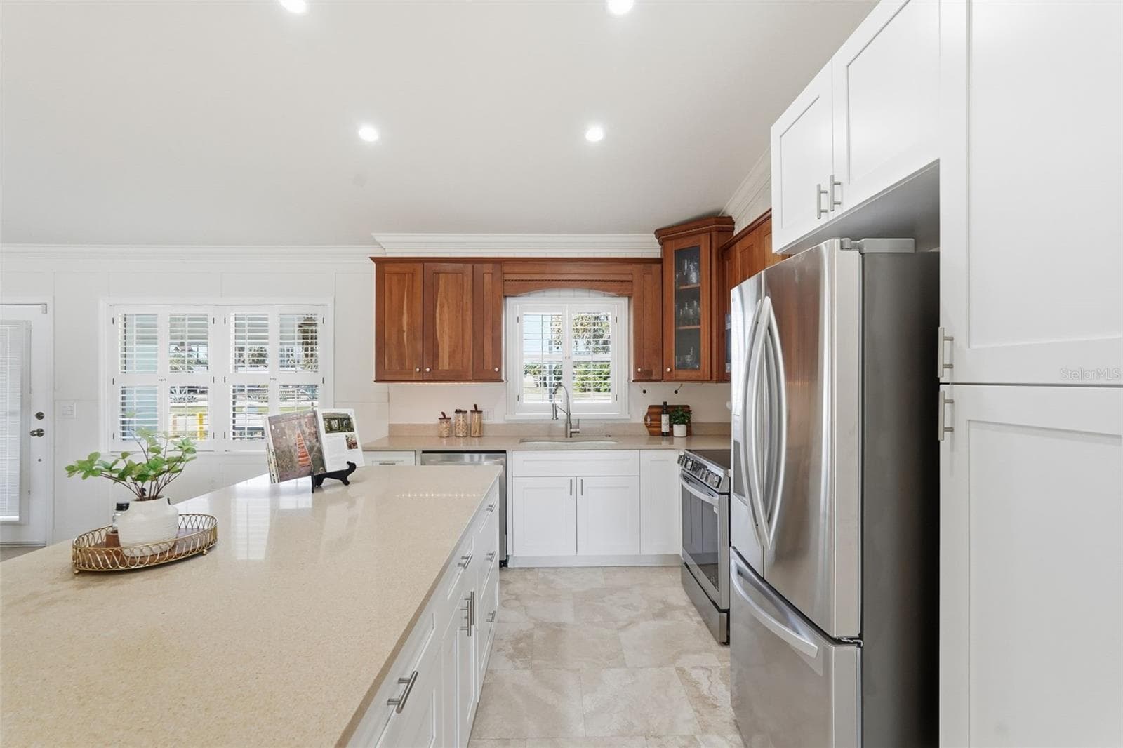 Single Family Residence at 15302 HARBOR DR, MADEIRA BEACH, photo 15 of 47