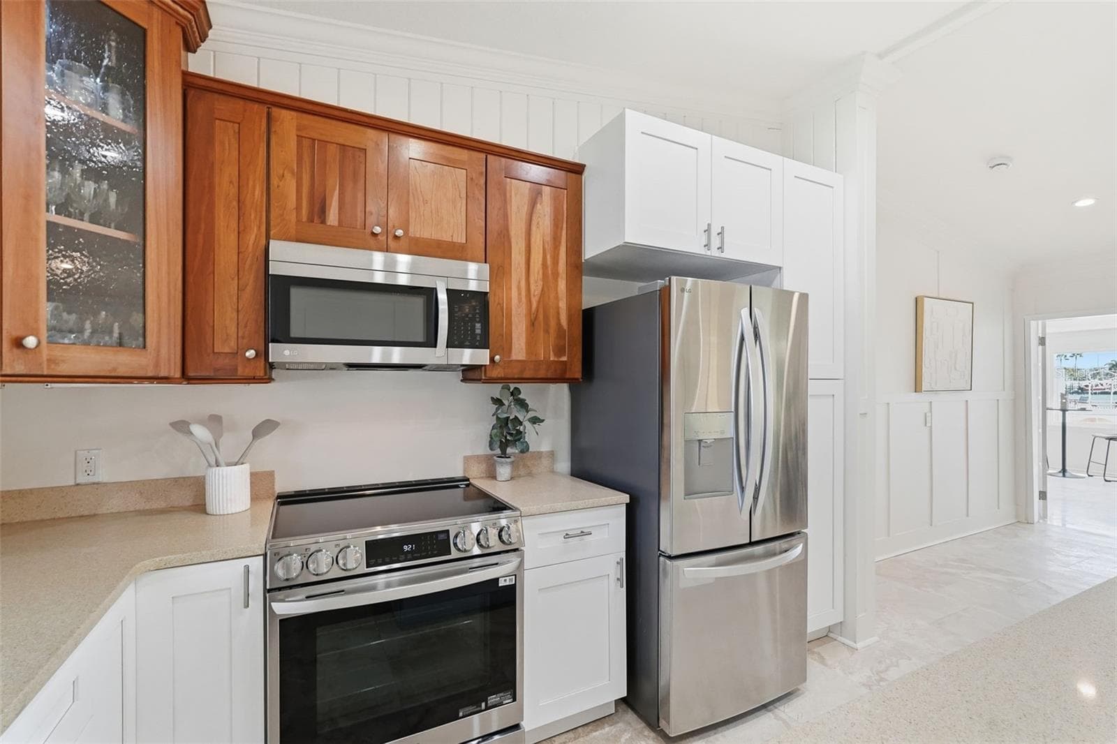 Single Family Residence at 15302 HARBOR DR, MADEIRA BEACH, photo 17 of 47