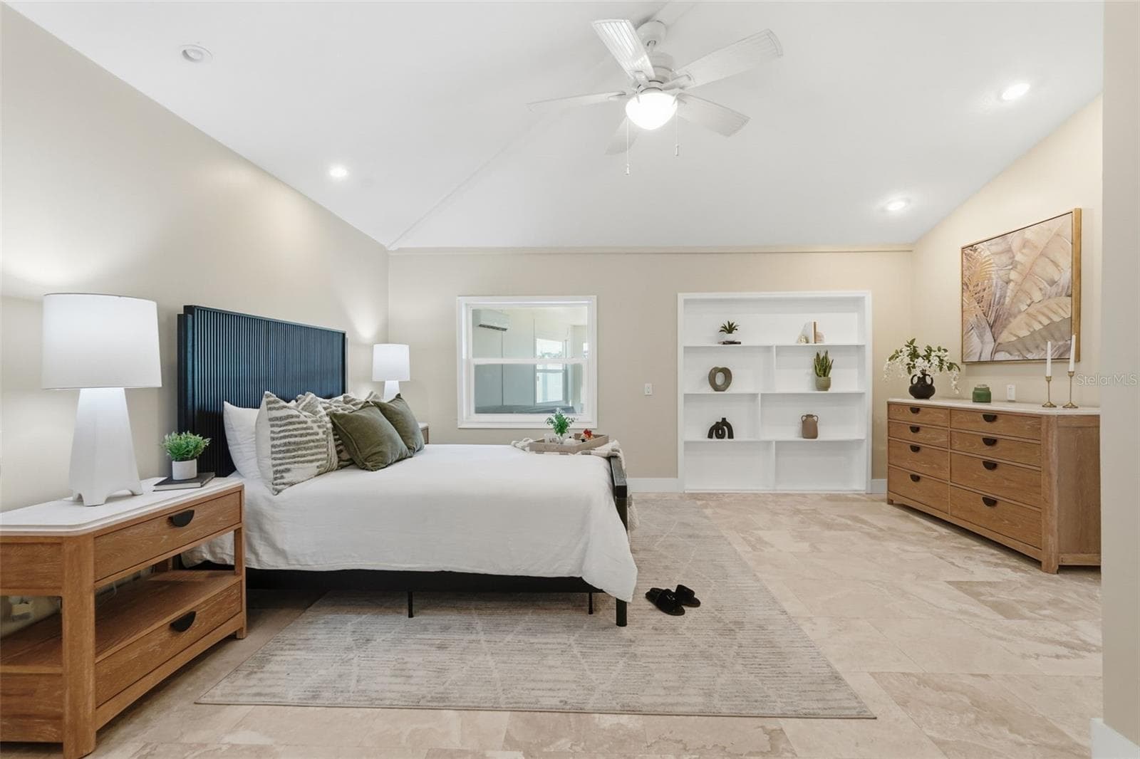 Single Family Residence at 15302 HARBOR DR, MADEIRA BEACH, photo 23 of 47