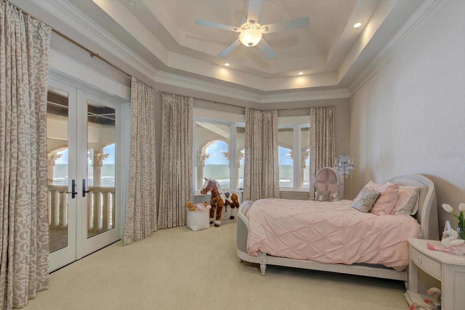 Single Family Residence at 1700 GULF BLVD, BELLEAIR BEACH, photo 50 of 86