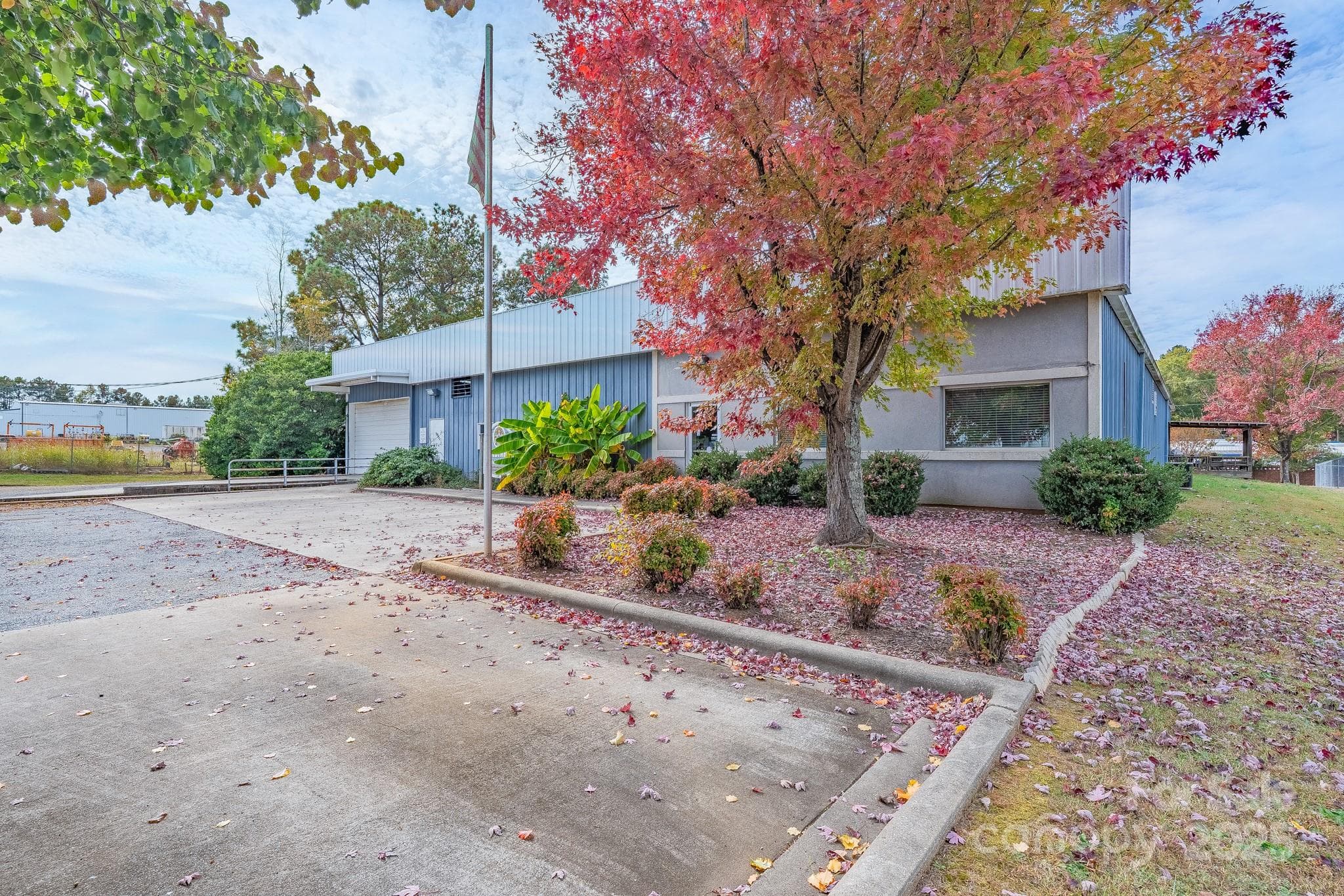 Manufacturing / Warehousing at Manufacturing / Warehousing, Rock Hill, photo 14 of 41