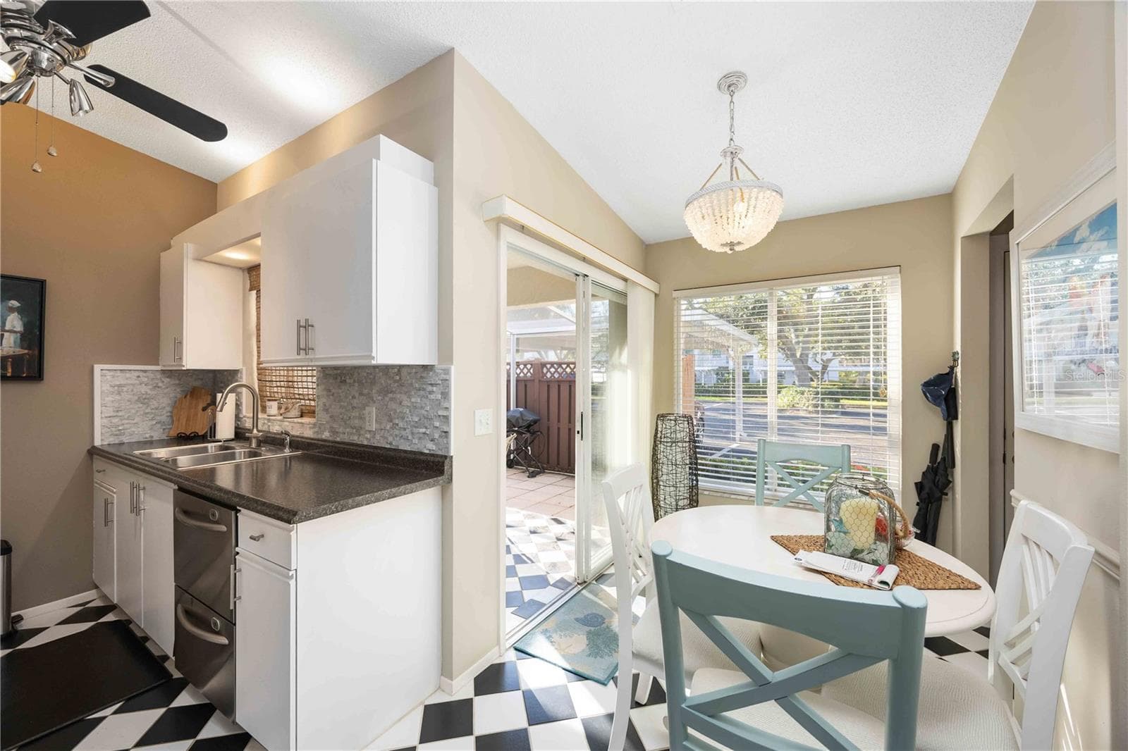 Condominium at 7206 29TH AVENUE DR W #2263, BRADENTON, photo 13 of 55