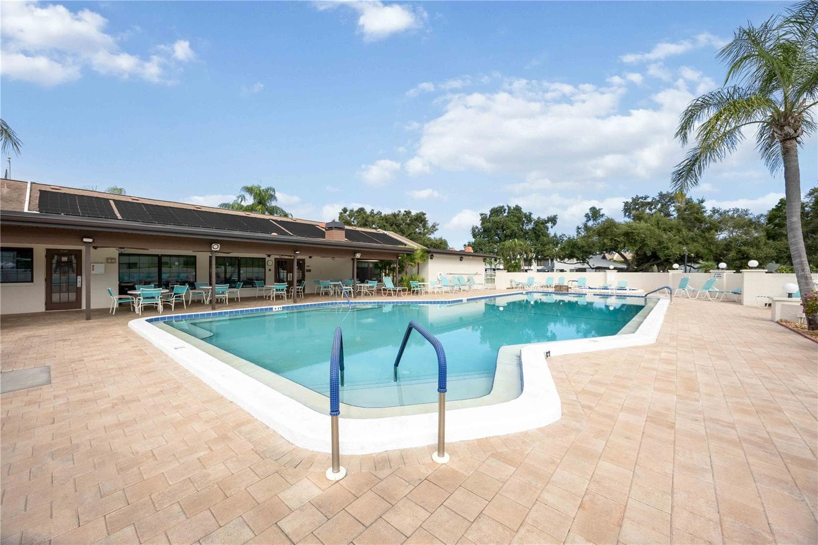 Community Pool and Hot Tub - 7206 29TH AVENUE DR W #2263, BRADENTON