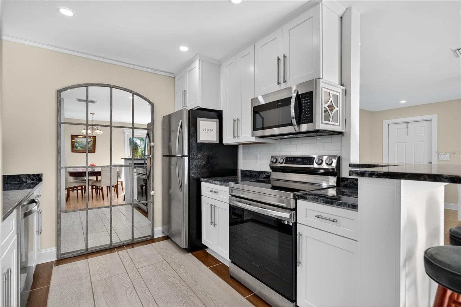 Single Family Residence at 2915 AVENUE C, HOLMES BEACH, photo 18 of 74