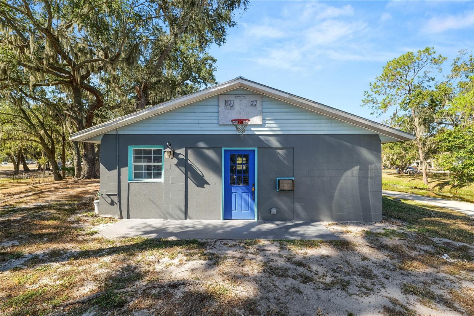 Separate Home-Rental - 109 NE 4TH AVE, MULBERRY