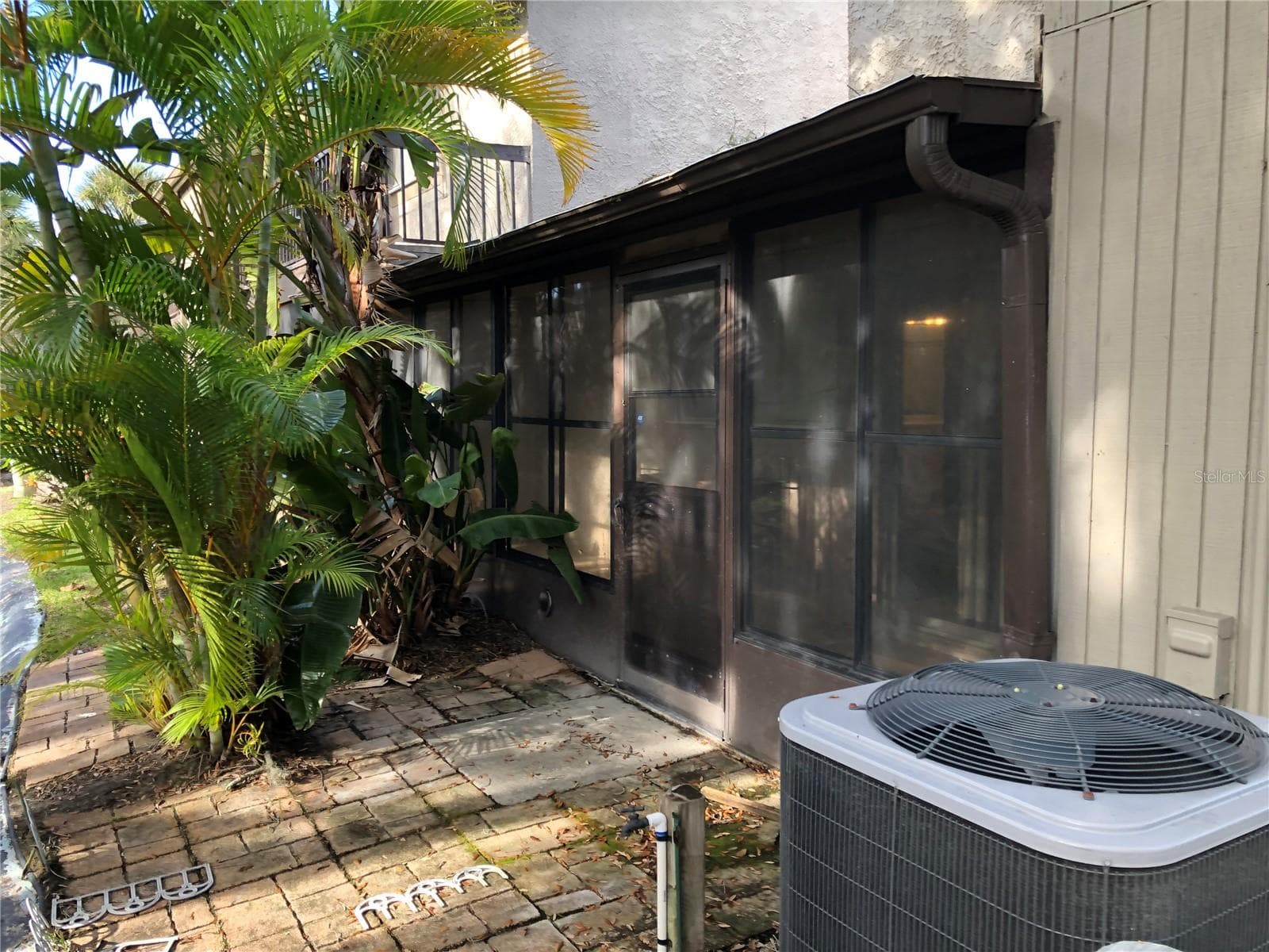 Rear - NORTH BAY VILLAGE CONDO, TAMPA