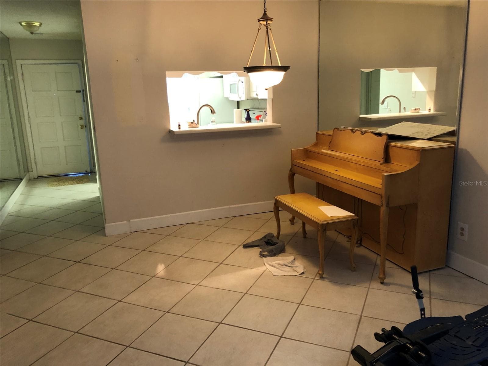 Alt Dining - NORTH BAY VILLAGE CONDO, TAMPA
