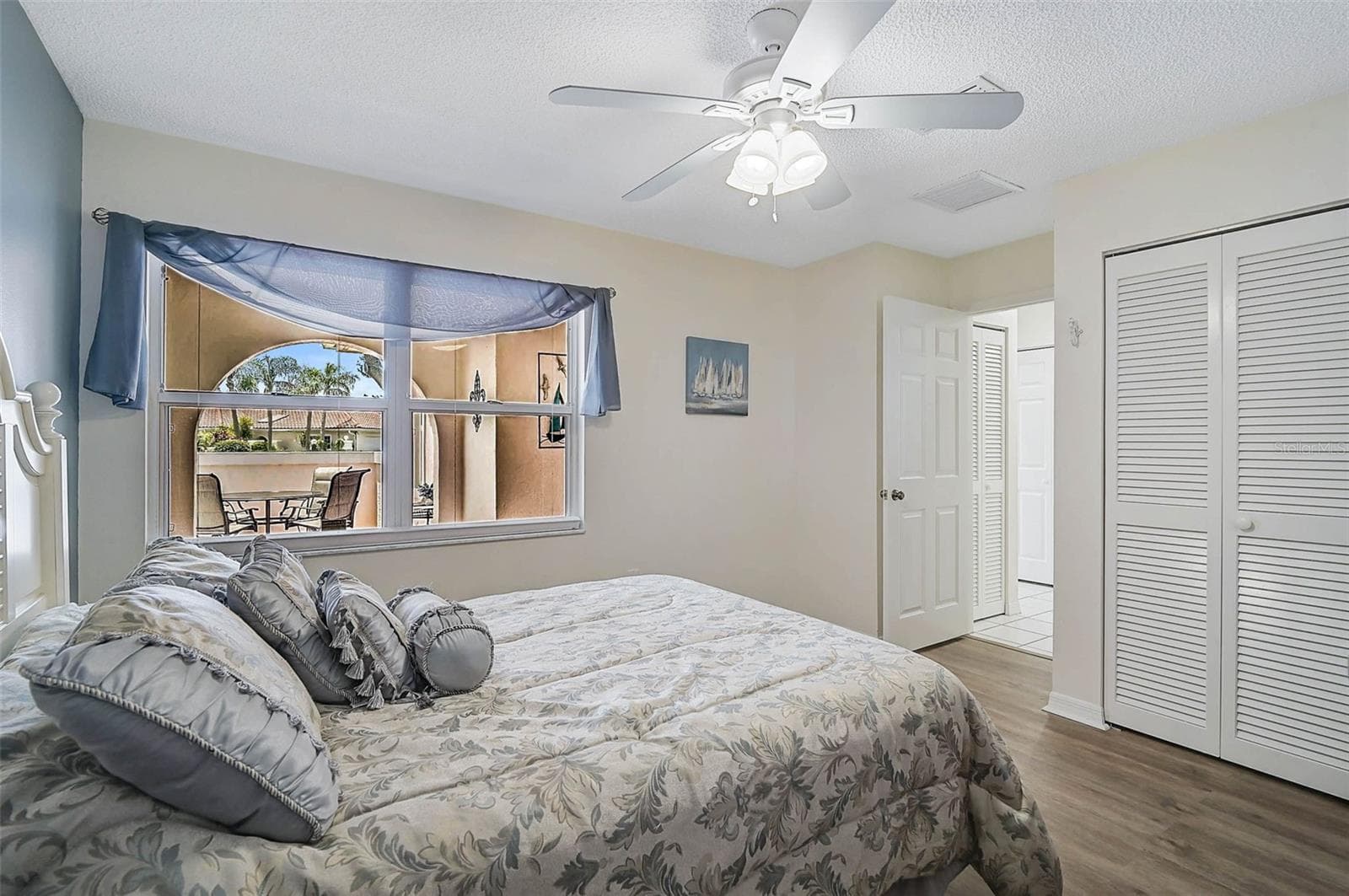 Villa at 7341 GOLF POINTE CIR, SARASOTA, photo 27 of 42