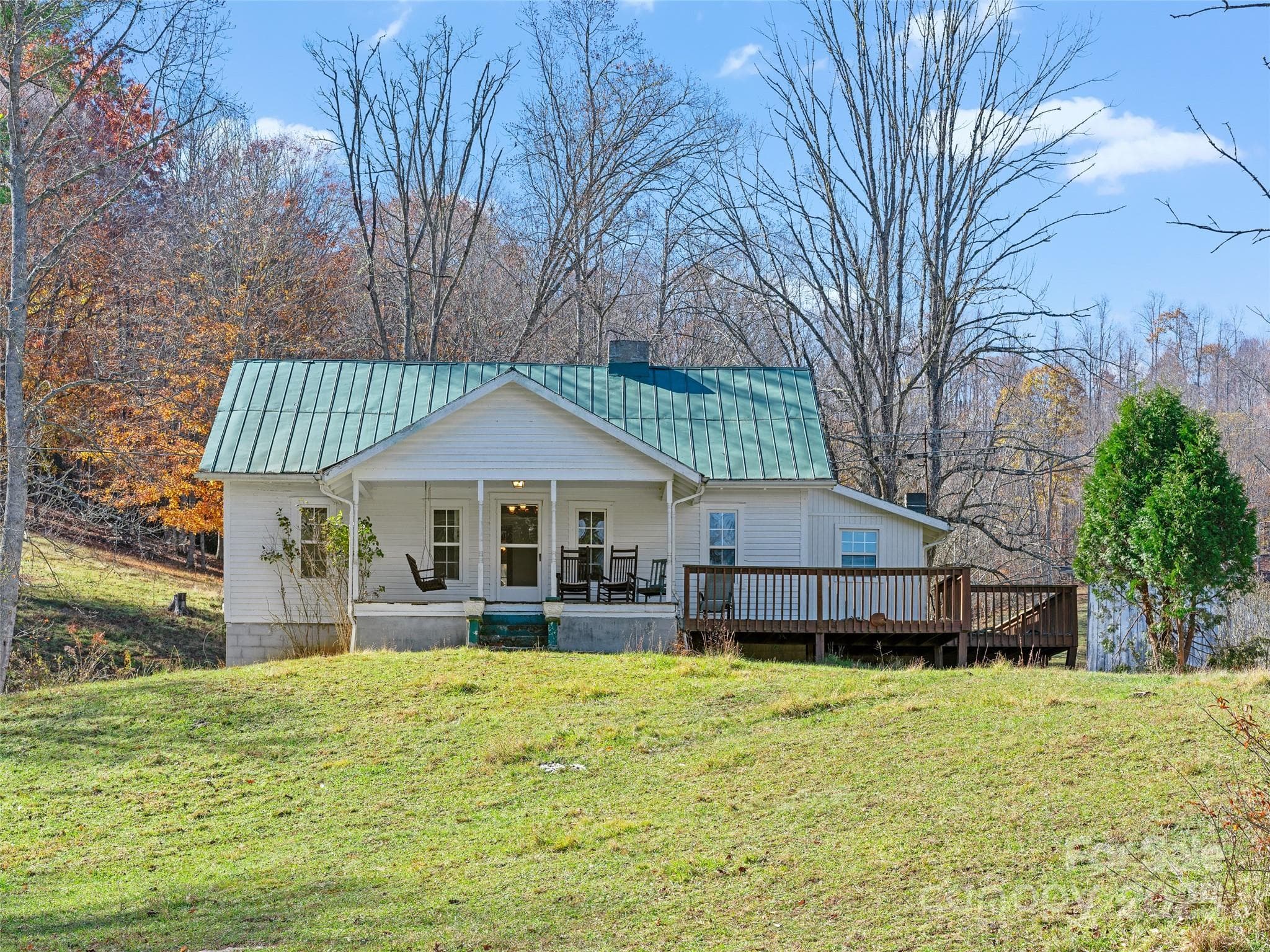 Single Family Residence at 321 Lyle Lane, Green Mountain, photo 2 of 37