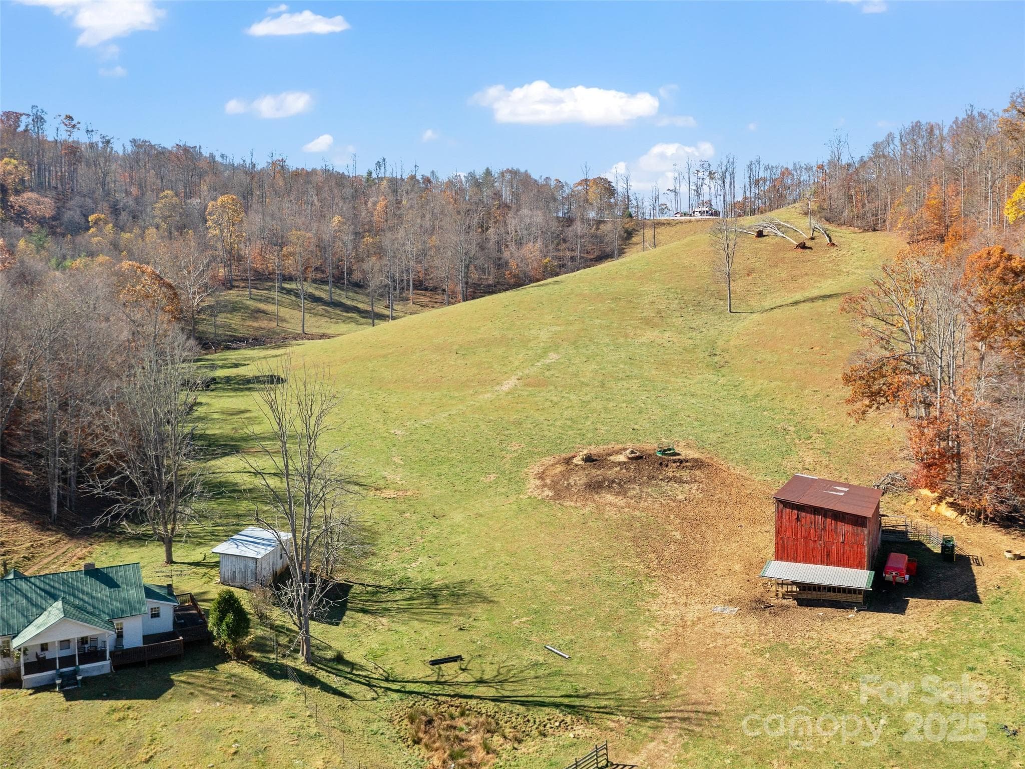 Single Family Residence at 321 Lyle Lane, Green Mountain, photo 13 of 37