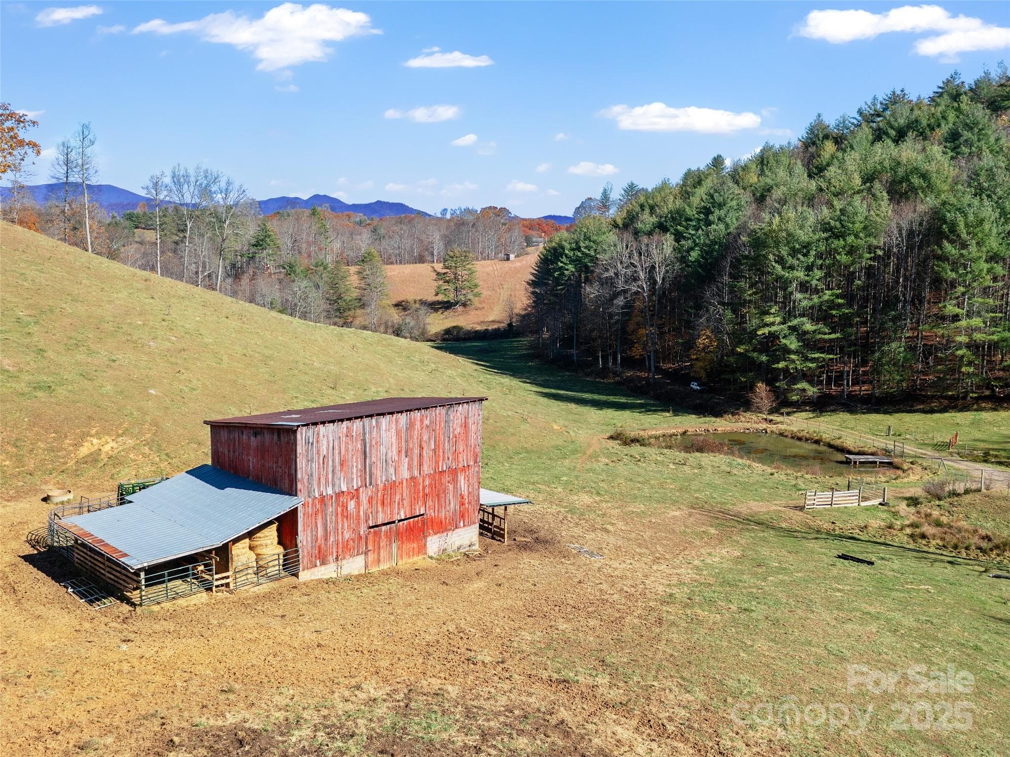 Single Family Residence at 321 Lyle Lane, Green Mountain, photo 14 of 37