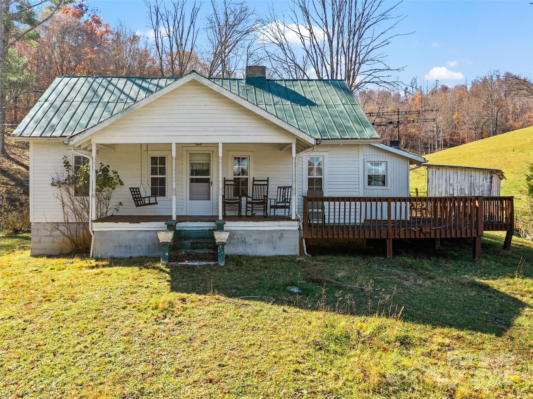 Single Family Residence at 321 Lyle Lane, Green Mountain, photo 20 of 37