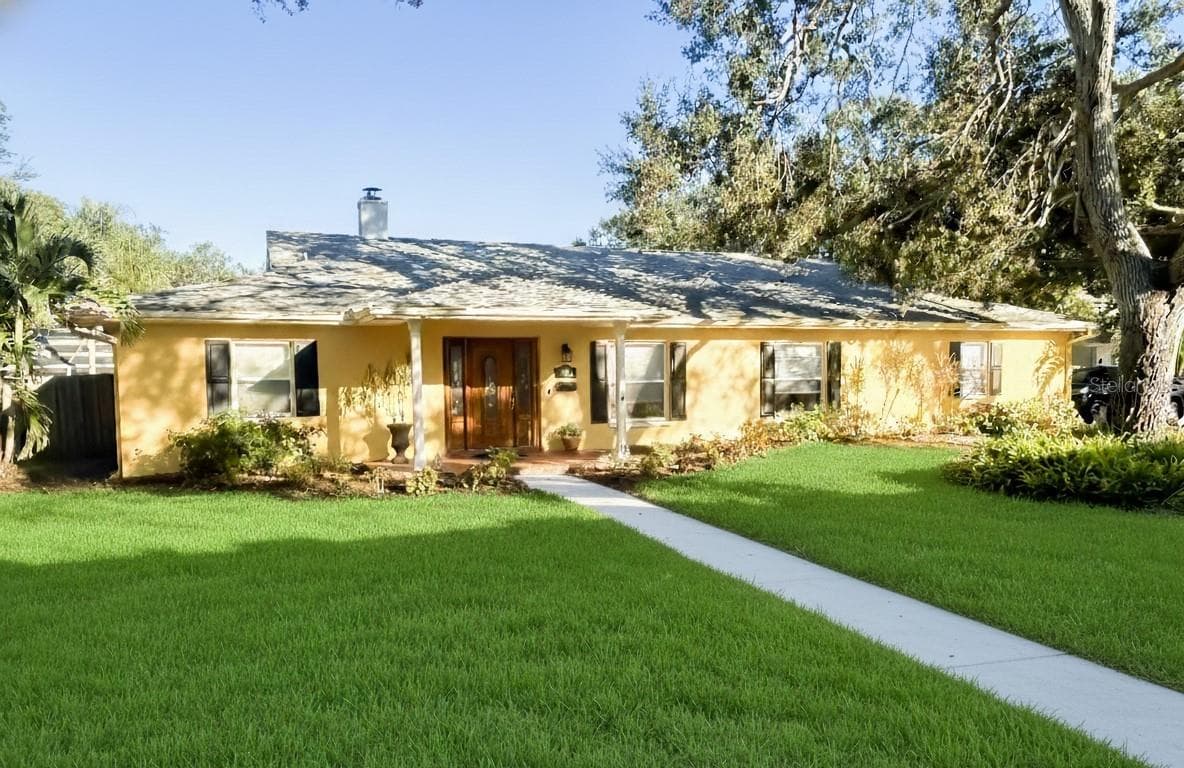 Facing Southeast. Digital Color enhanced. - 5710 S BERNIE ST, TAMPA