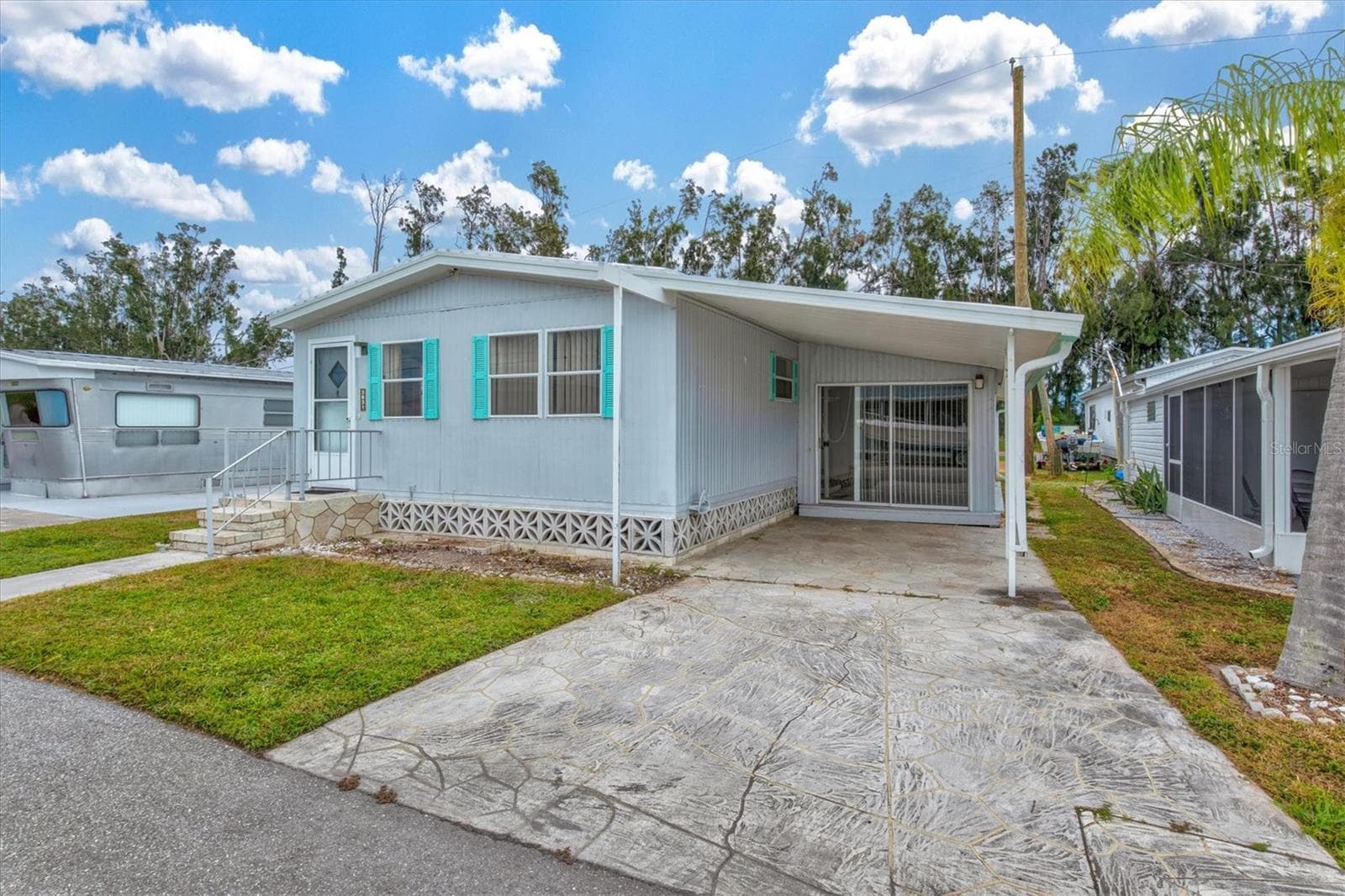 Manufactured Home at 3831 115TH STREET CT W, BRADENTON, photo 4 of 67