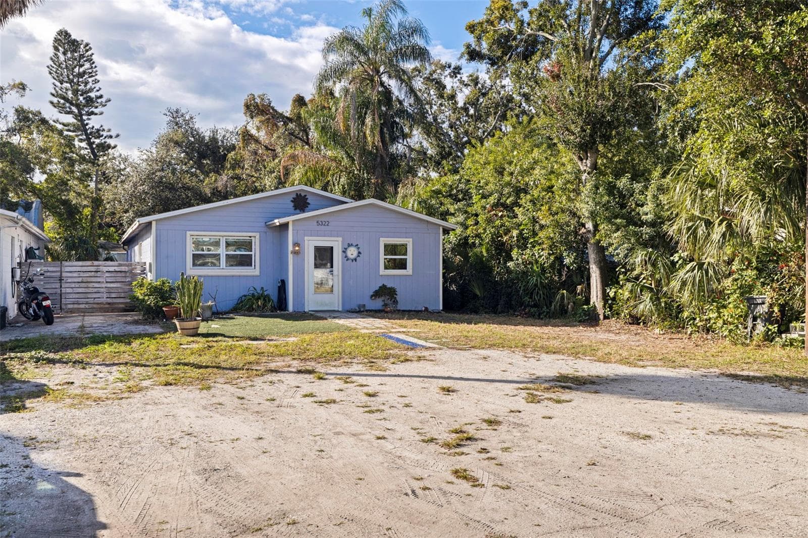 Single Family Residence at 5322 25TH AVE S, GULFPORT, photo 2 of 43