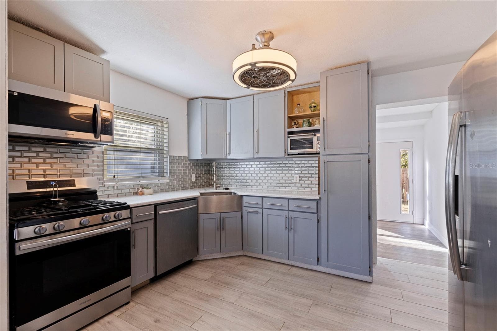 Kitchen - 5322 25TH AVE S, GULFPORT