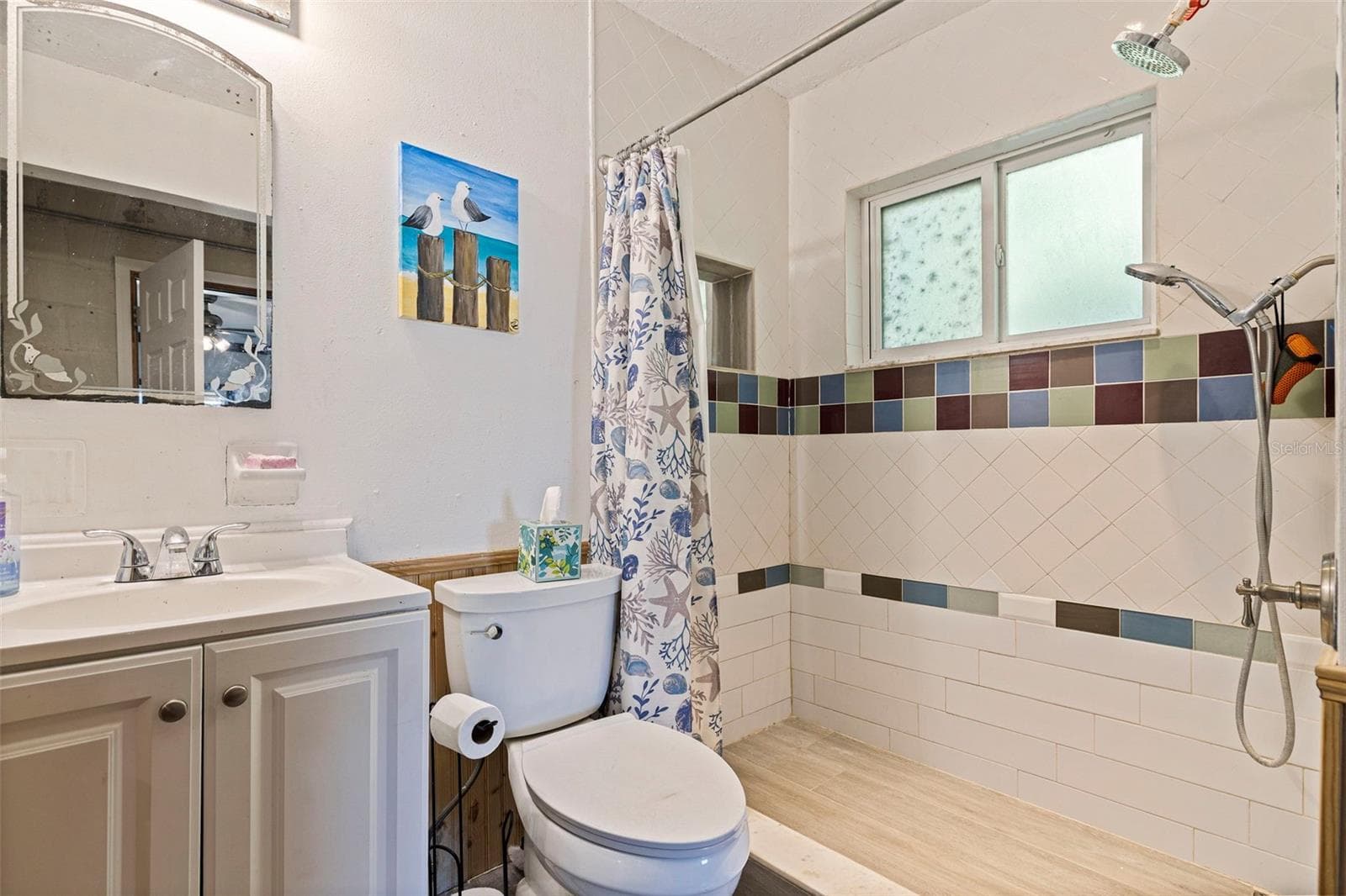 Main Bathroom - 5322 25TH AVE S, GULFPORT