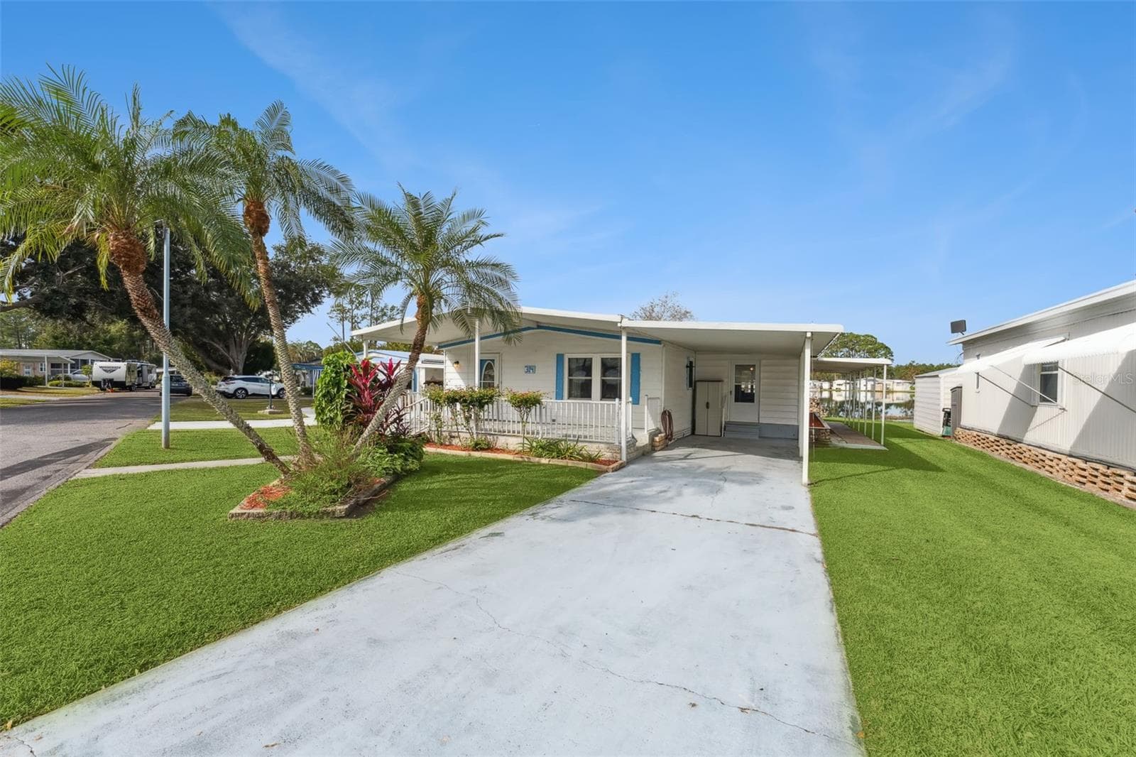 Manufactured Home at 314 LAKEVIEW DR, OSTEEN, photo 15 of 19