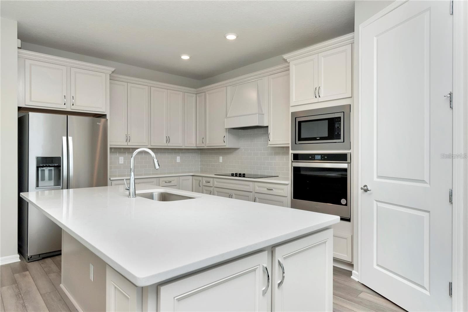 Single Family Residence at 1991 SPRING SHOWER CIR, KISSIMMEE, photo 6 of 51