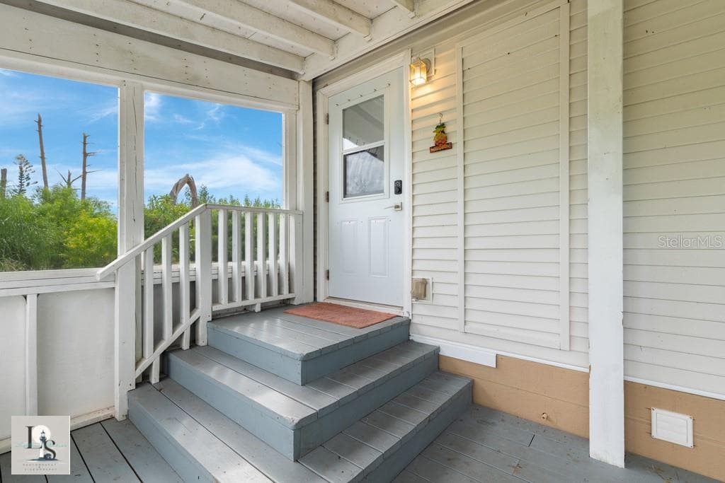 Manufactured Home at 5209 WESTERN DR, ST JAMES CITY, photo 18 of 25
