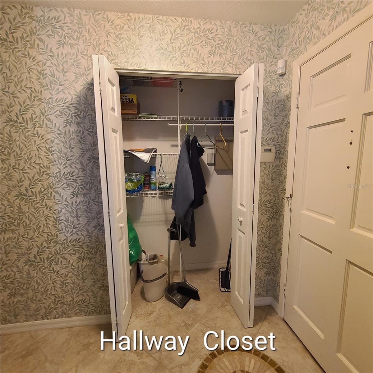 Condominium at 220 BUTTONWOOD CIR #220, SEMINOLE, photo 5 of 68