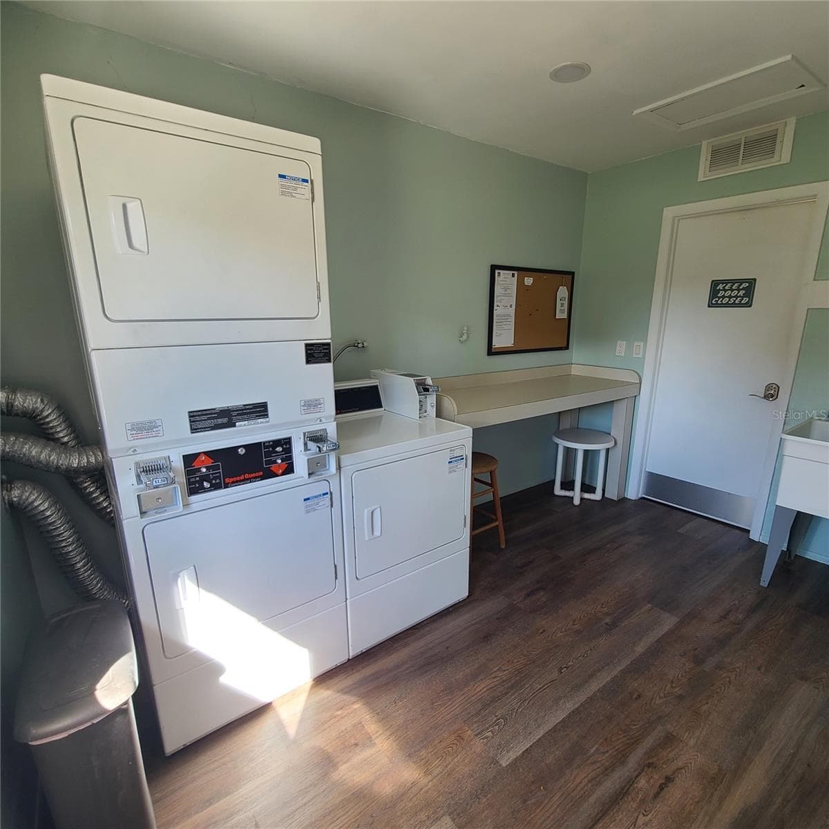 Condominium at 220 BUTTONWOOD CIR #220, SEMINOLE, photo 57 of 68