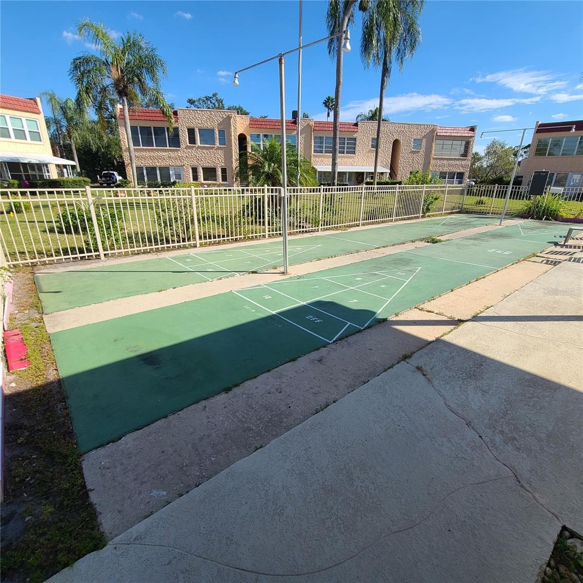 Condominium at 220 BUTTONWOOD CIR #220, SEMINOLE, photo 66 of 68