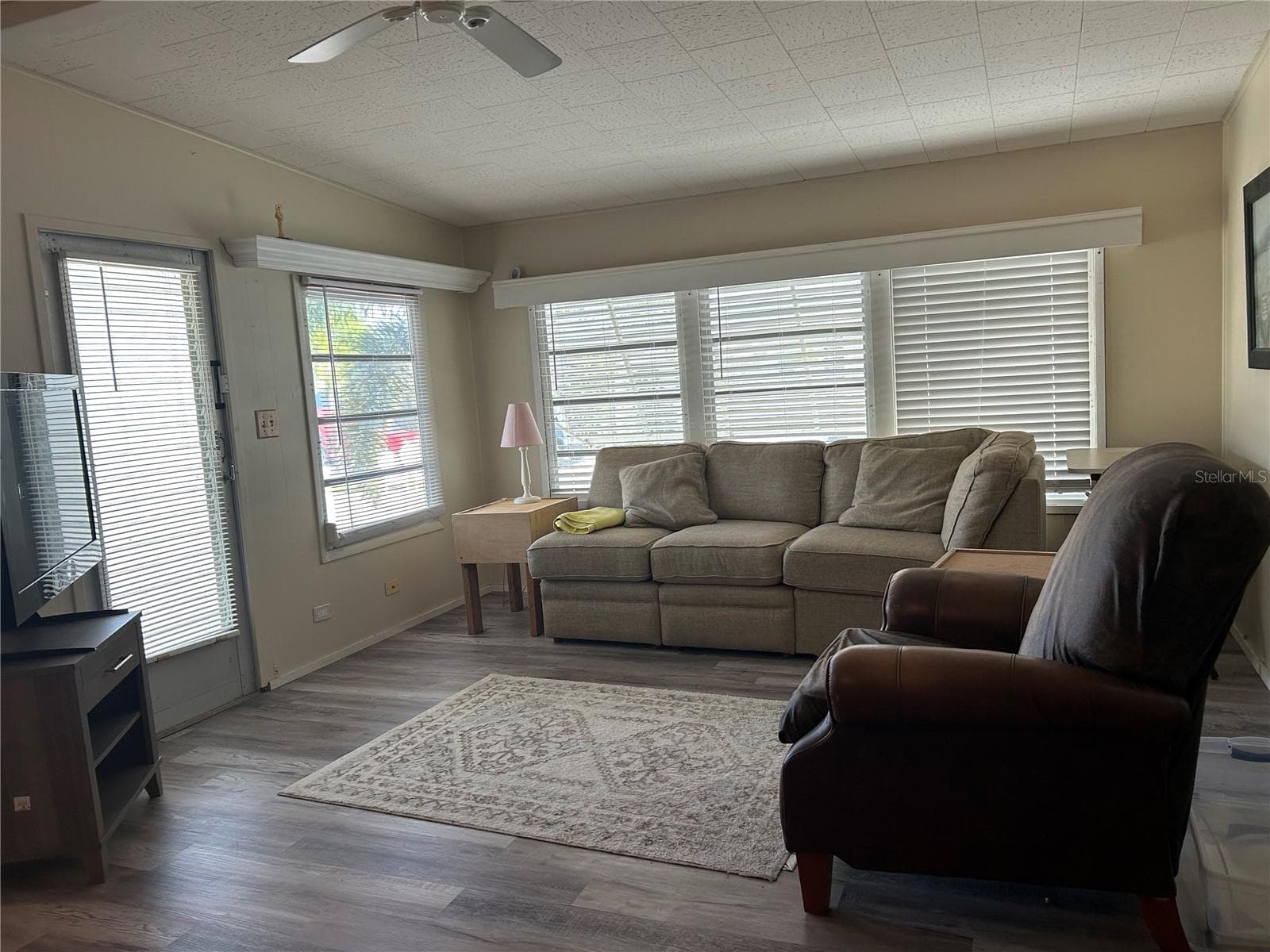 Mobile Home at 5325 BOCA RATON AVE, SARASOTA, photo 4 of 64