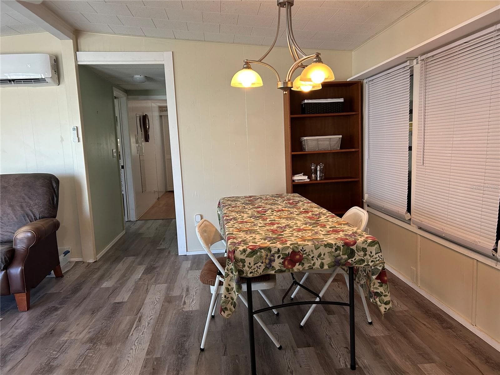 Mobile Home at 5325 BOCA RATON AVE, SARASOTA, photo 11 of 64