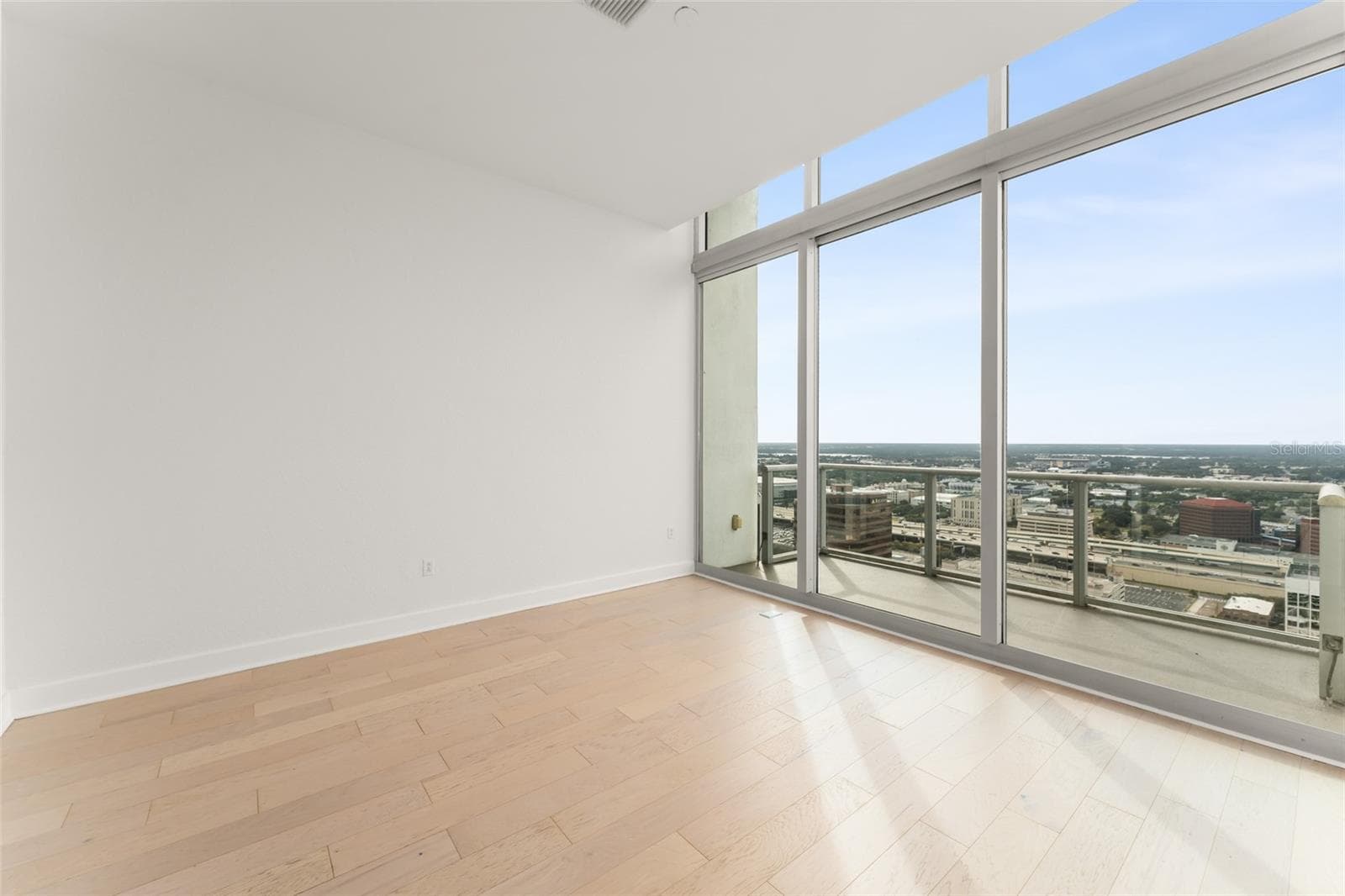 Condominium at 150 E ROBINSON ST #PH3504, ORLANDO, photo 31 of 58